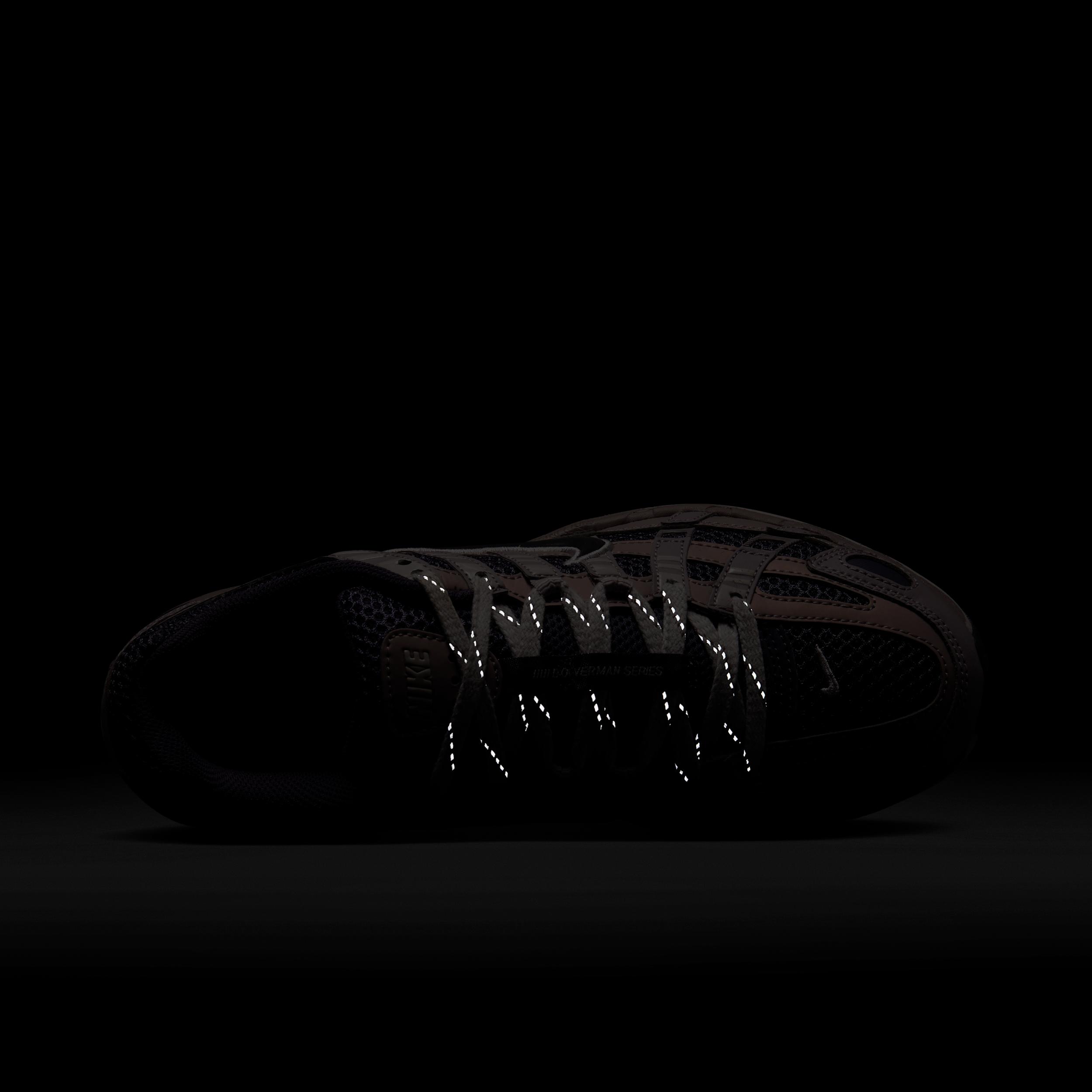 Nike Women's P-6000 SE Shoes Product Image