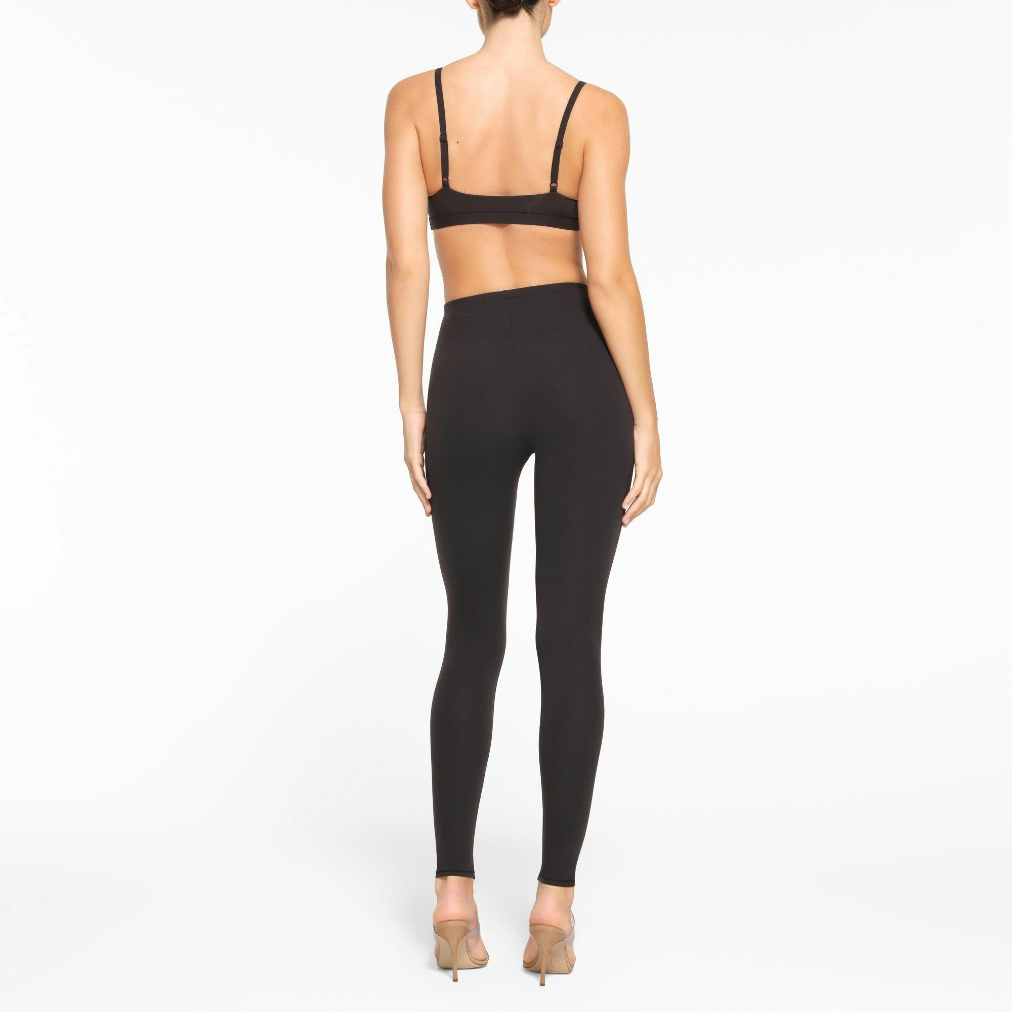 FITS EVERYBODY LEGGING | ONYX Product Image