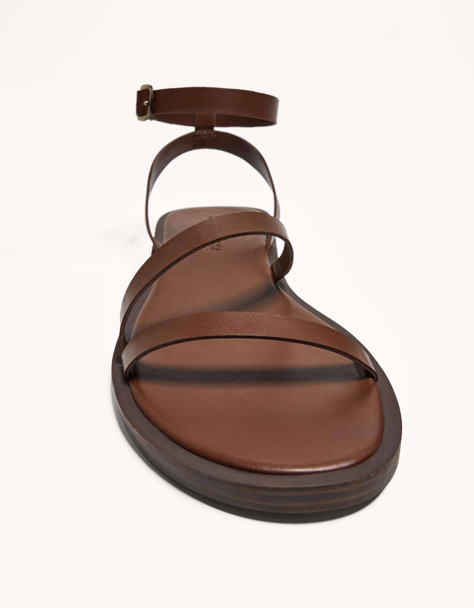 Flat sandals with straps Product Image