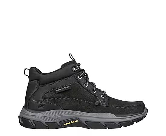 Skechers Relaxed Fit® Respected Boswell Men's Boots,  Product Image
