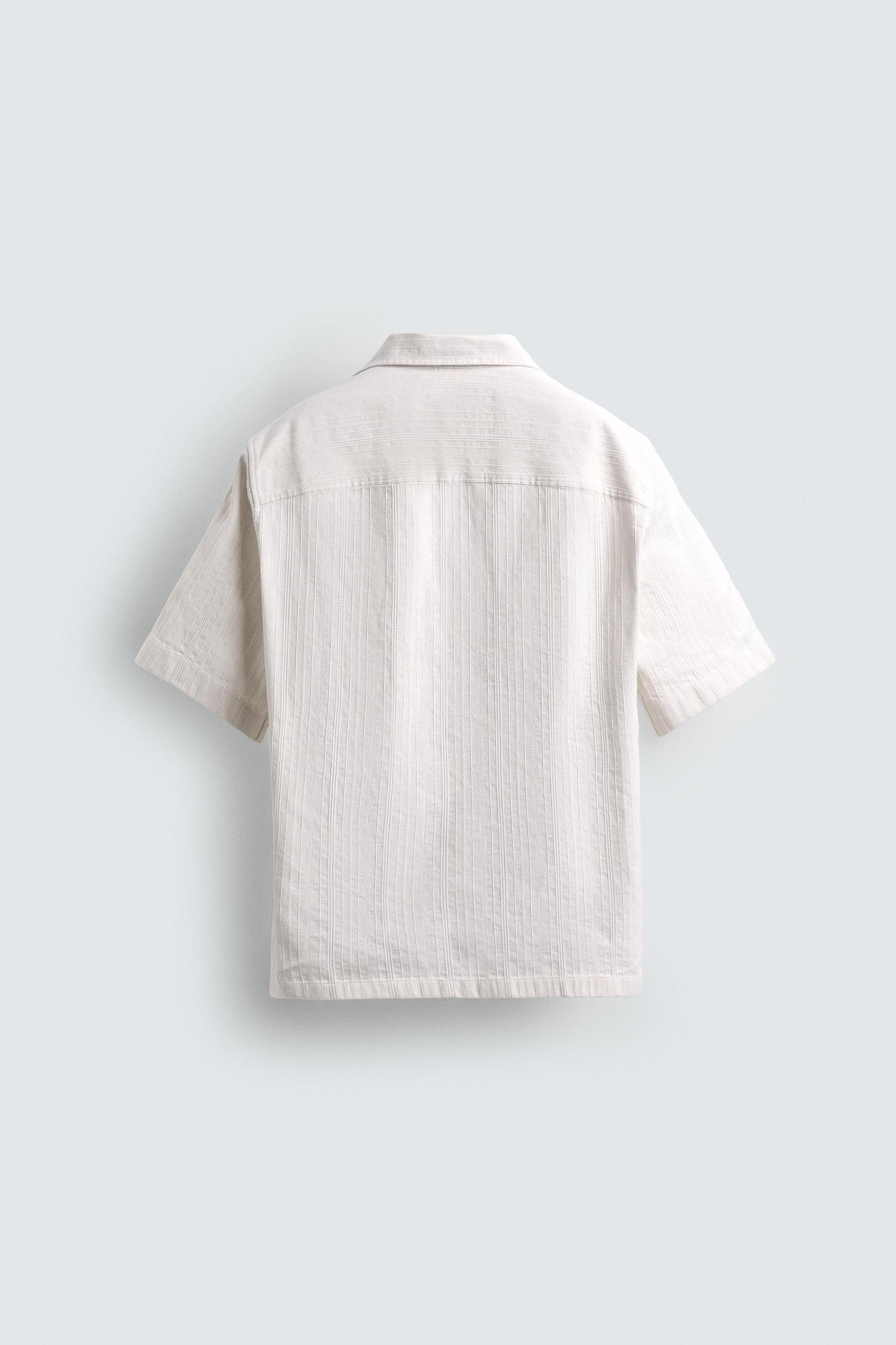 RELAXED FIT STRIPED JACQUARD SHIRT Product Image