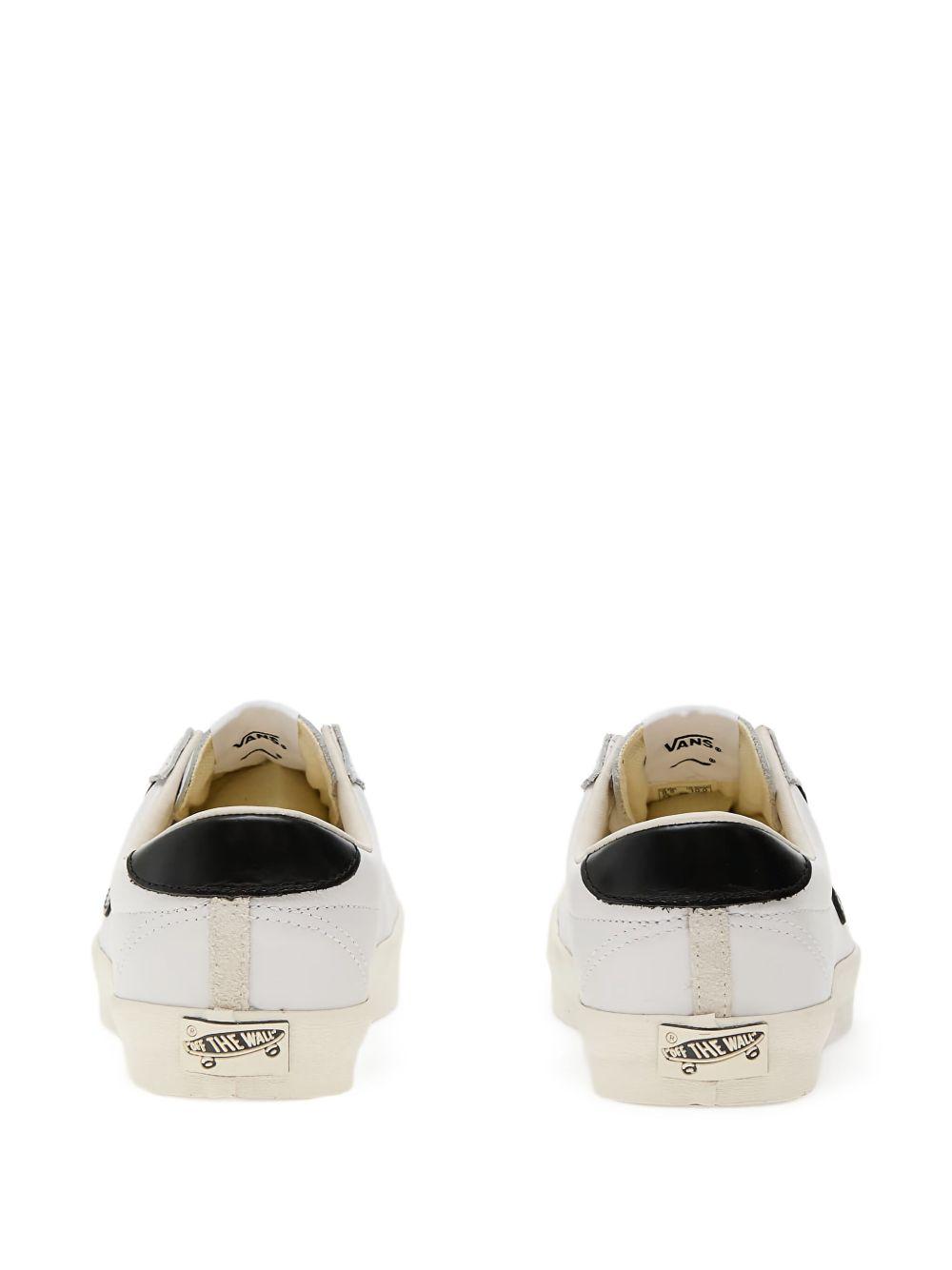 leather sneakers Product Image