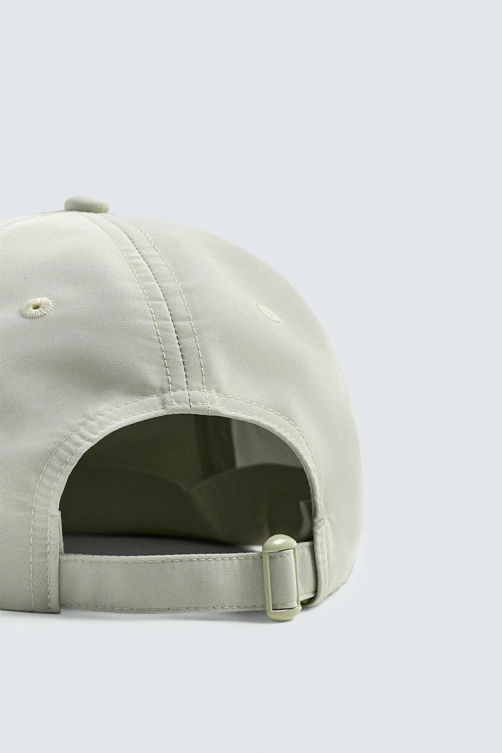 EMBROIDERED FLAT VISOR CAP Product Image