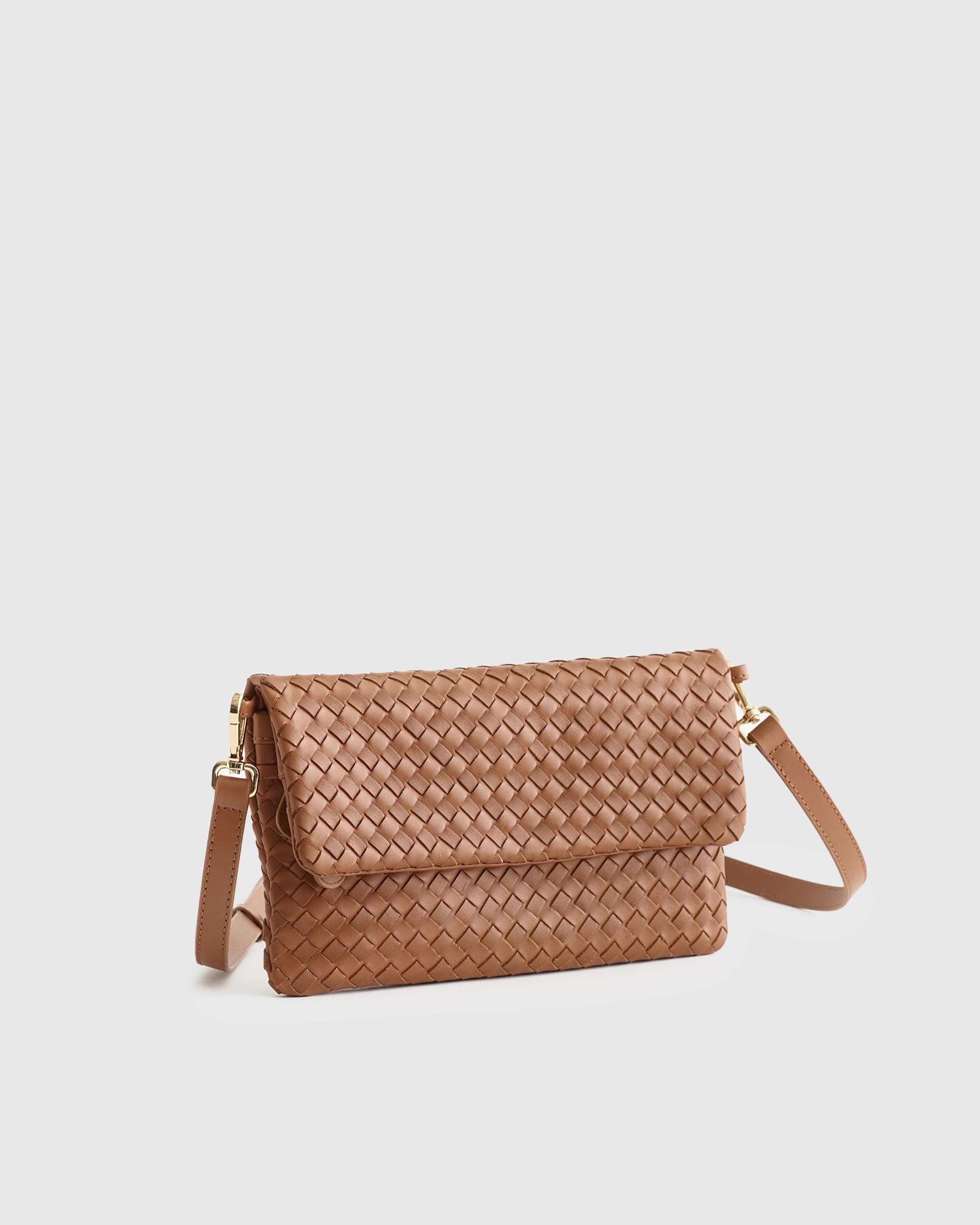 Quince | Women's Italian Leather Handwoven Convertible Clutch Product Image