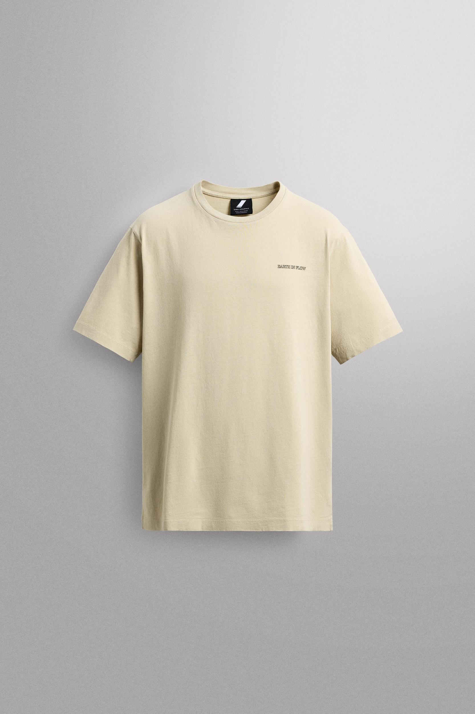 REGULAR FIT GRAPHIC PRINT T-SHIRT Product Image