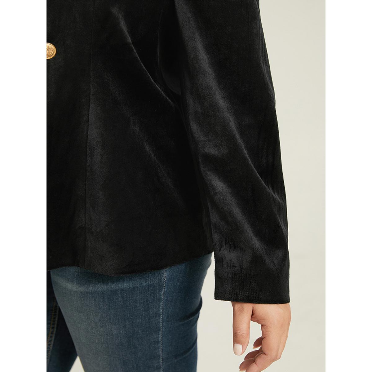Plus Size Velvet Lapel Collar Metai Detail Blazer Black Women Dailywear Plain Plain Sleeve Long Sleeve Lapel Collar 28/5X Elegant Blazers BloomChic Product Image