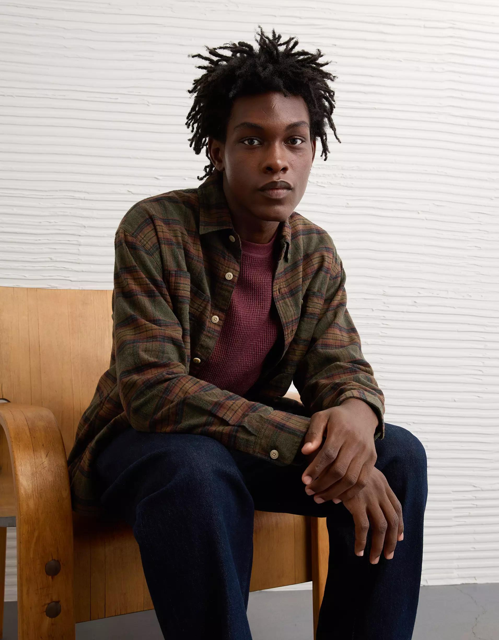 AE Relaxed Fit Everyday Flannel Shirt Product Image