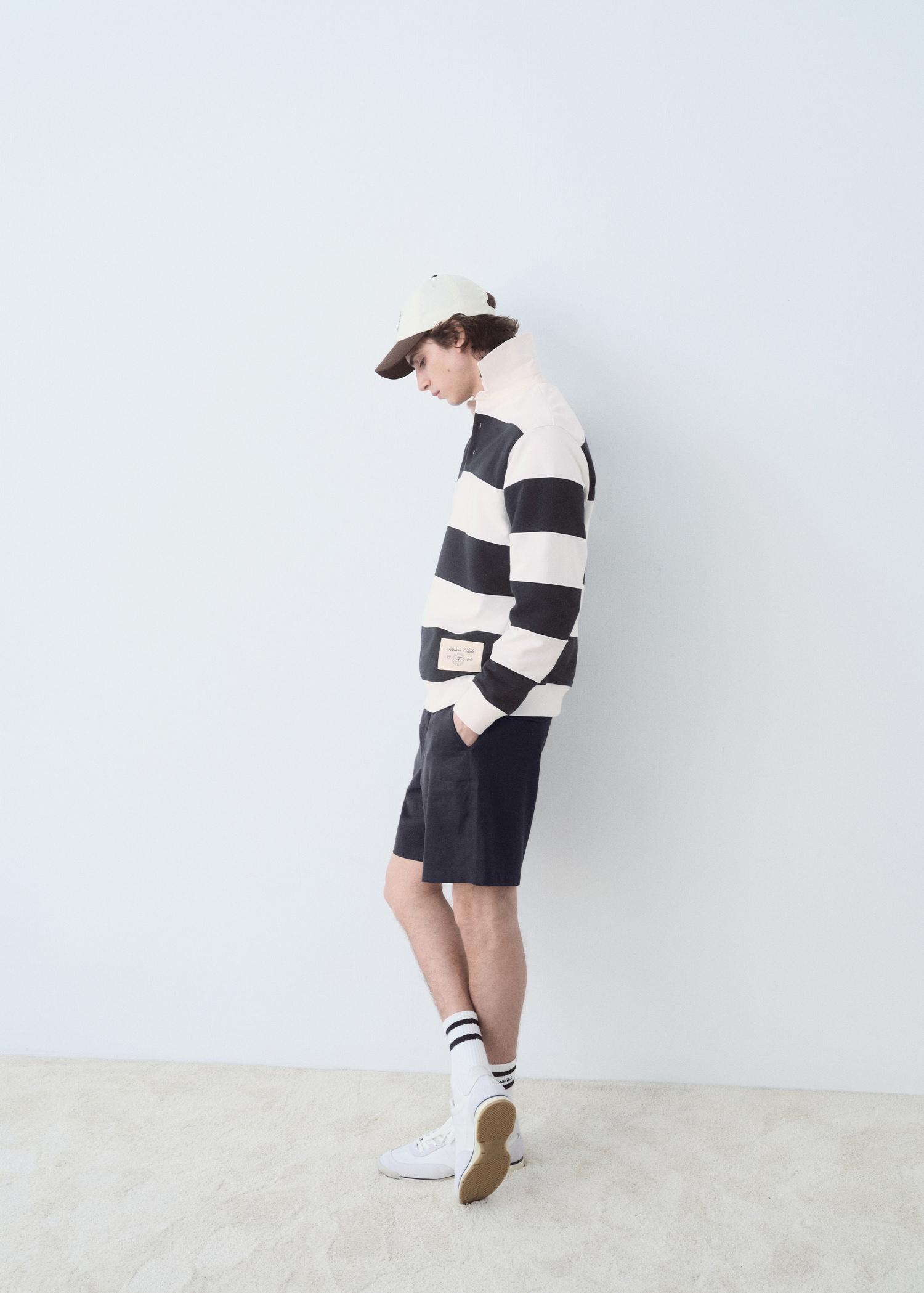 Striped polo-neck sweatshirt - Men | MANGO USA Product Image