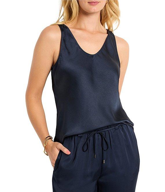 NIC + ZOE Day Gloss Scoop Neck Sleeveless Tank Product Image