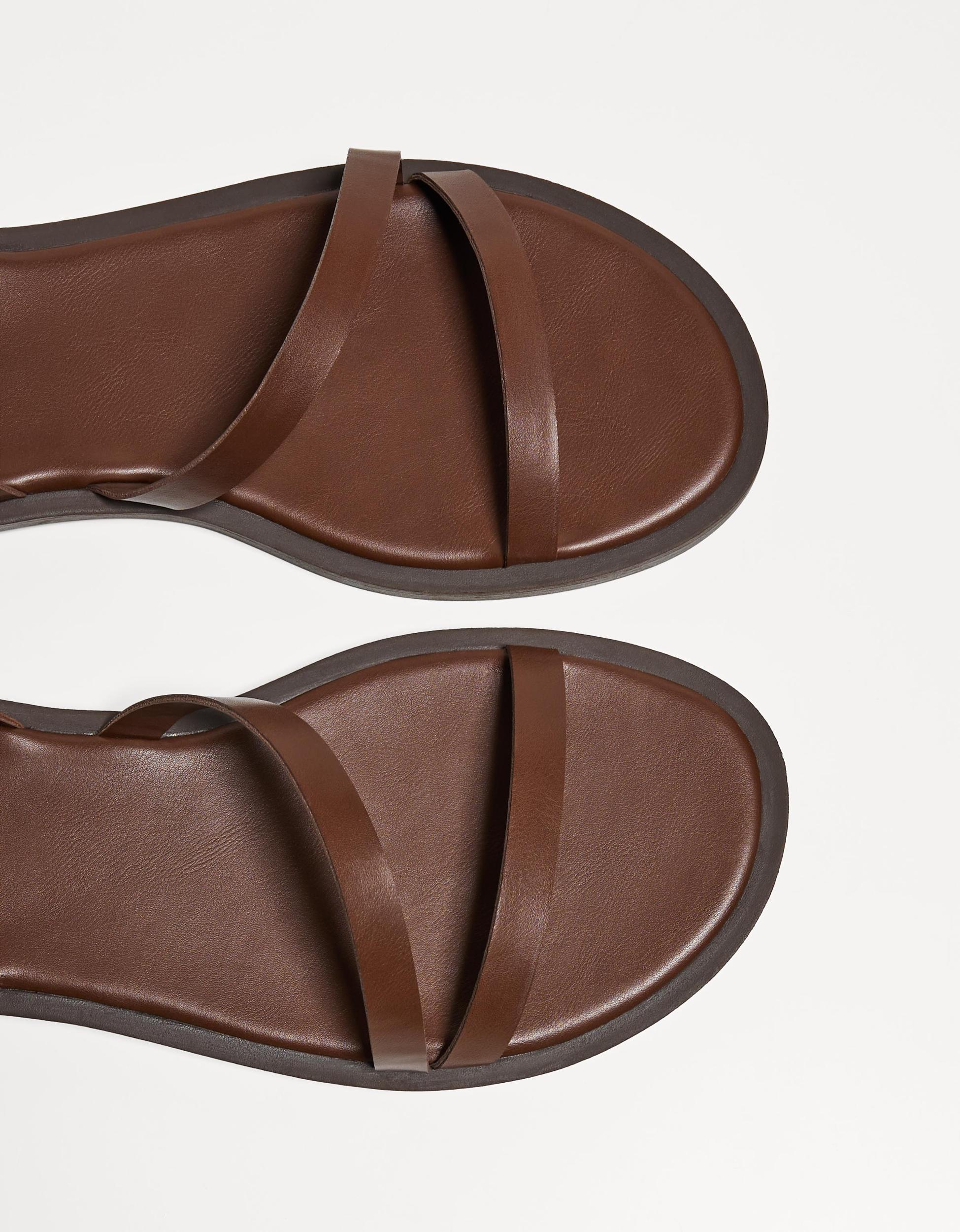 Flat sandals with straps Product Image