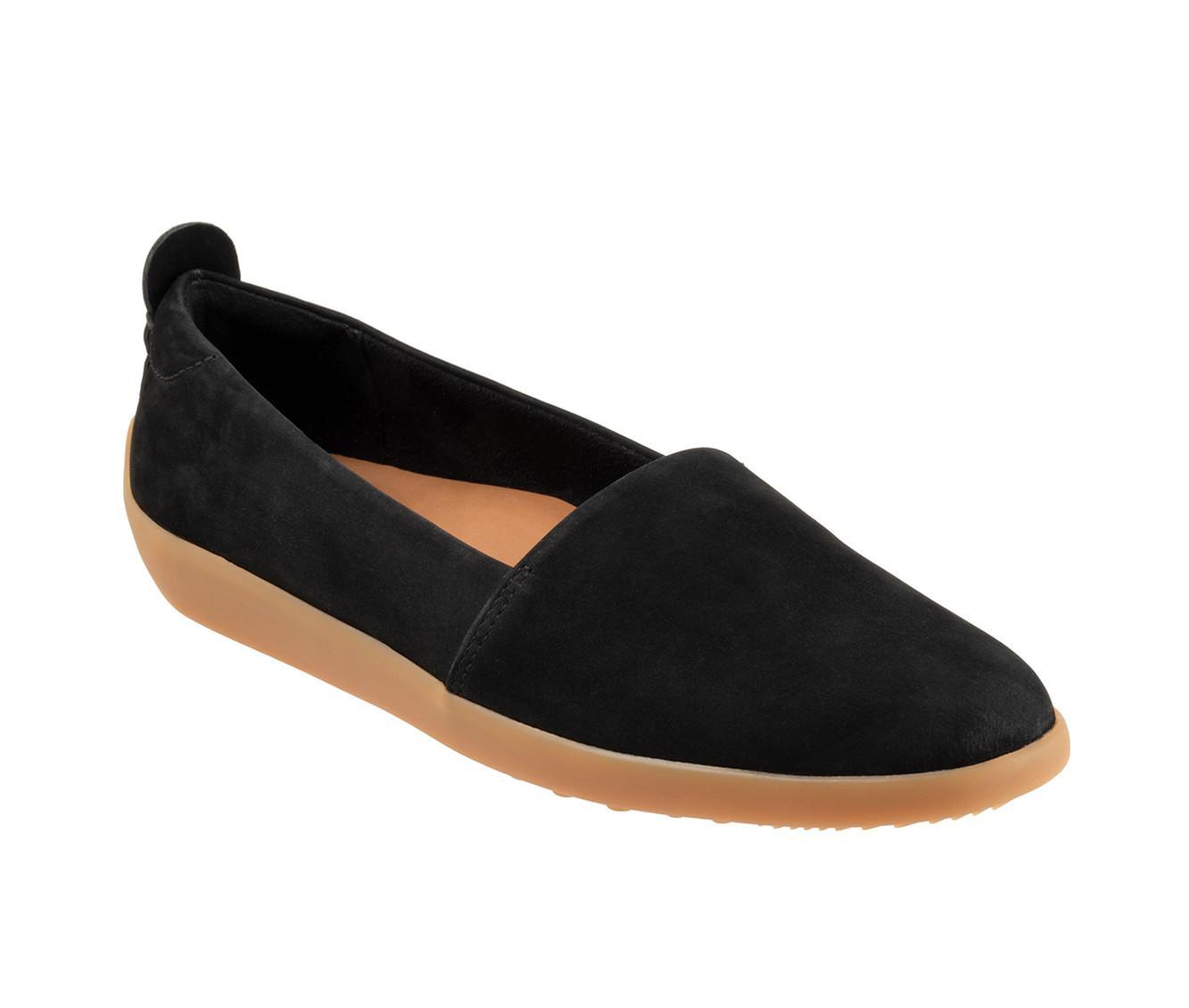 Women's Softwalk Deva Flats Product Image