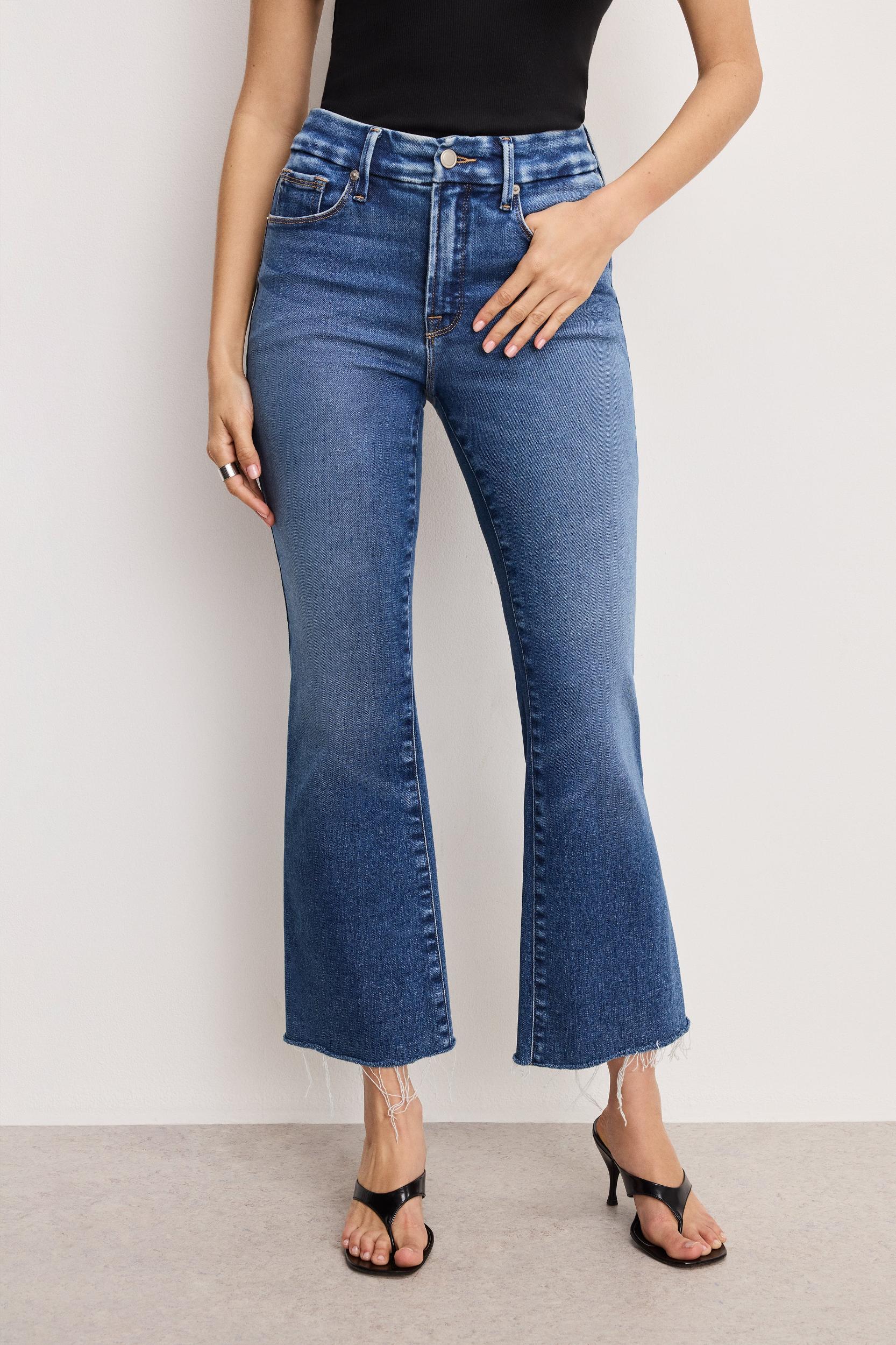 SOFT TECH GOOD LEGS CROPPED MINI BOOT JEANS | INDIGO818 Product Image