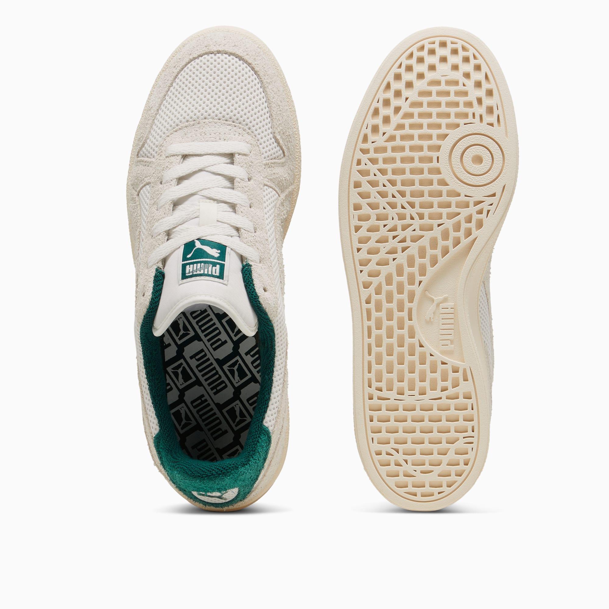 Indoor Mesh Sneakers Product Image