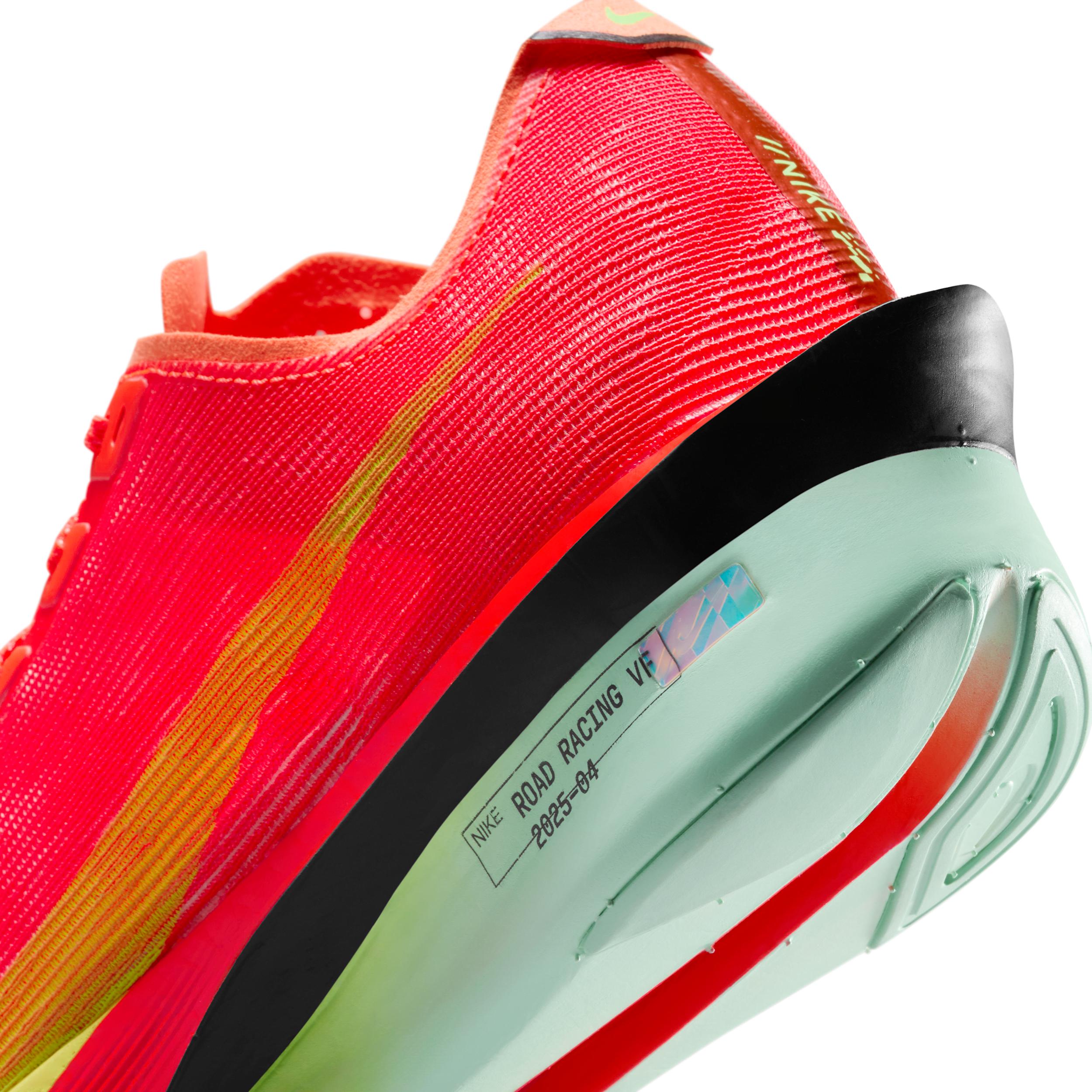 Nike Womens Vaporfly 4 Road Racing Shoes | HF6412-600 Product Image