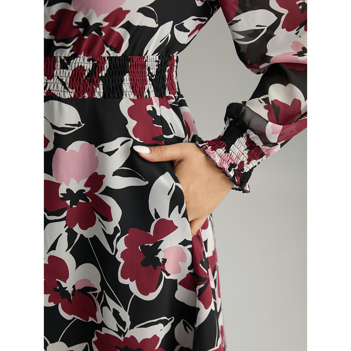 Plus Size Floral Print Chiffon Shirred Elastic Cuffs Dress Black Women Elegant Printed V-neck Long Sleeve Curvy Midi Dress BloomChic 30/6X Product Image