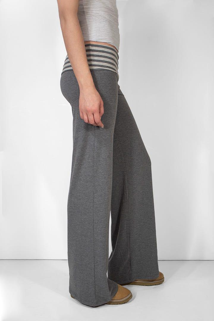 Wide-leg pants with cuffs Product Image
