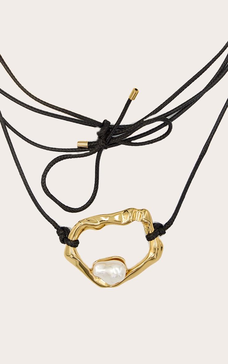 Gold Plated Textured Pendant Necklace with Pearl Detail Product Image