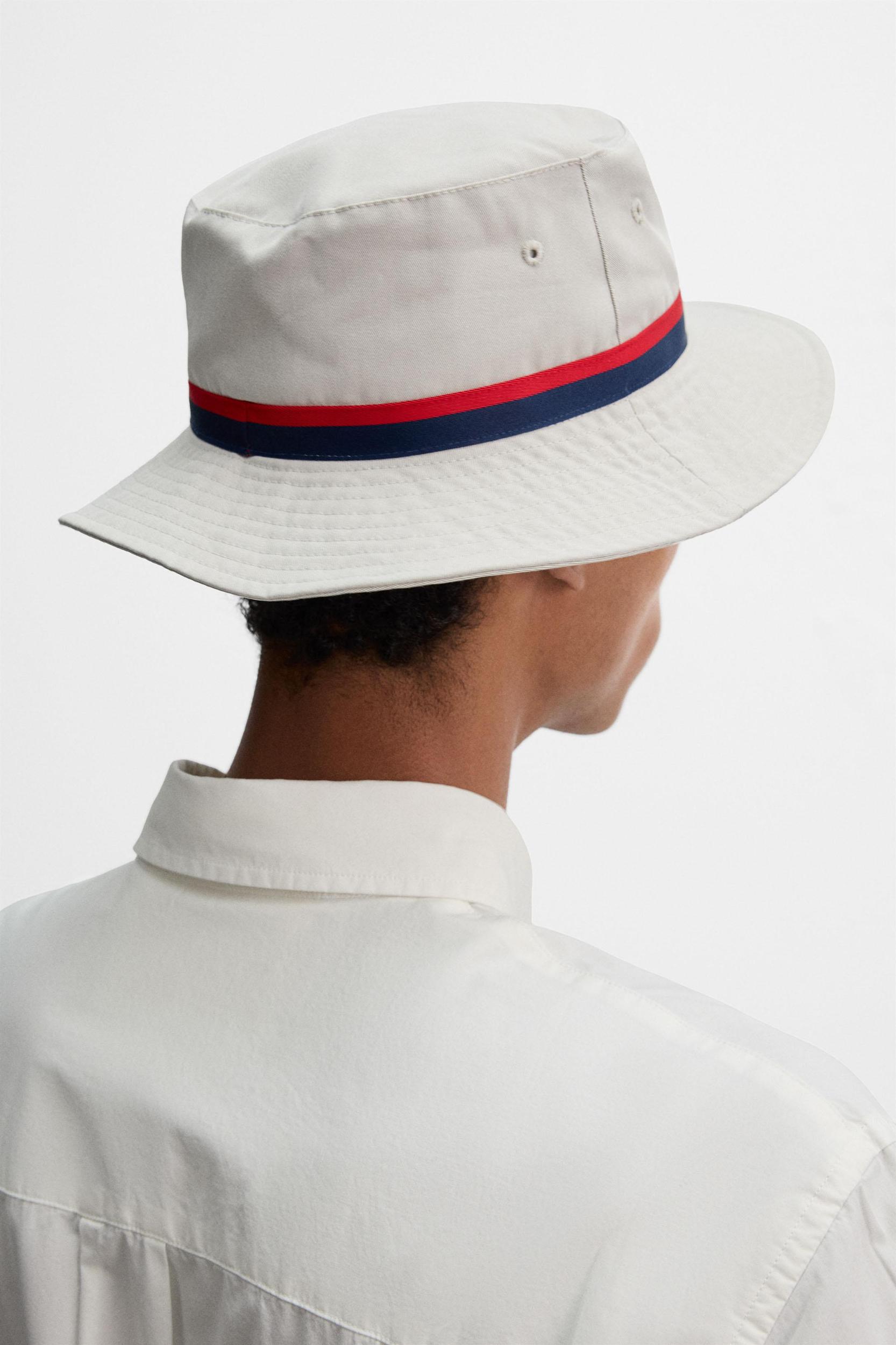 RIBBON BUCKET HAT Product Image