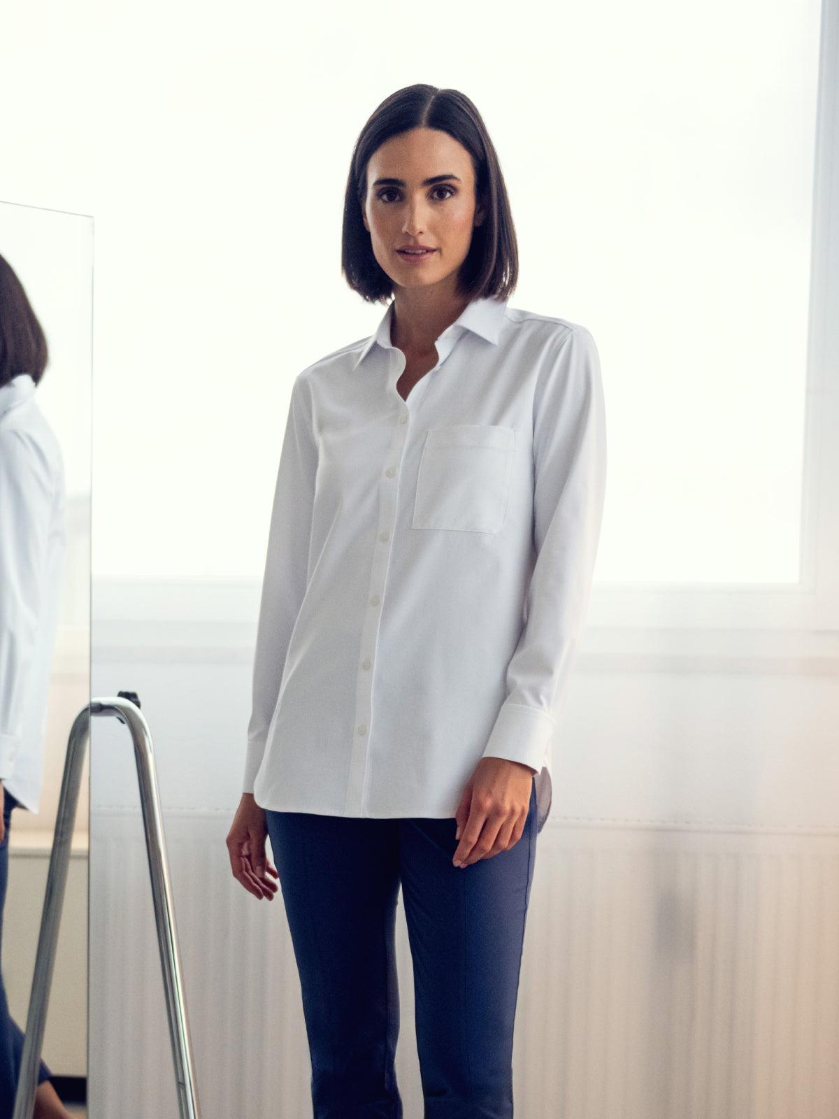 Women's AeroZero Relaxed Shirt - White Female Product Image