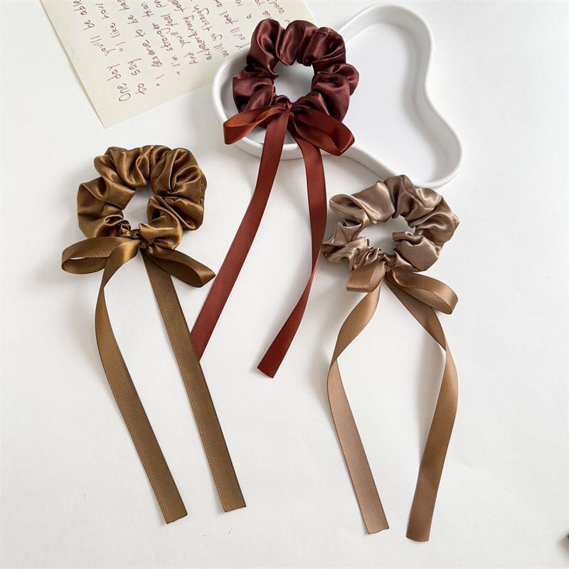 Ribbon Scrunchie Product Image