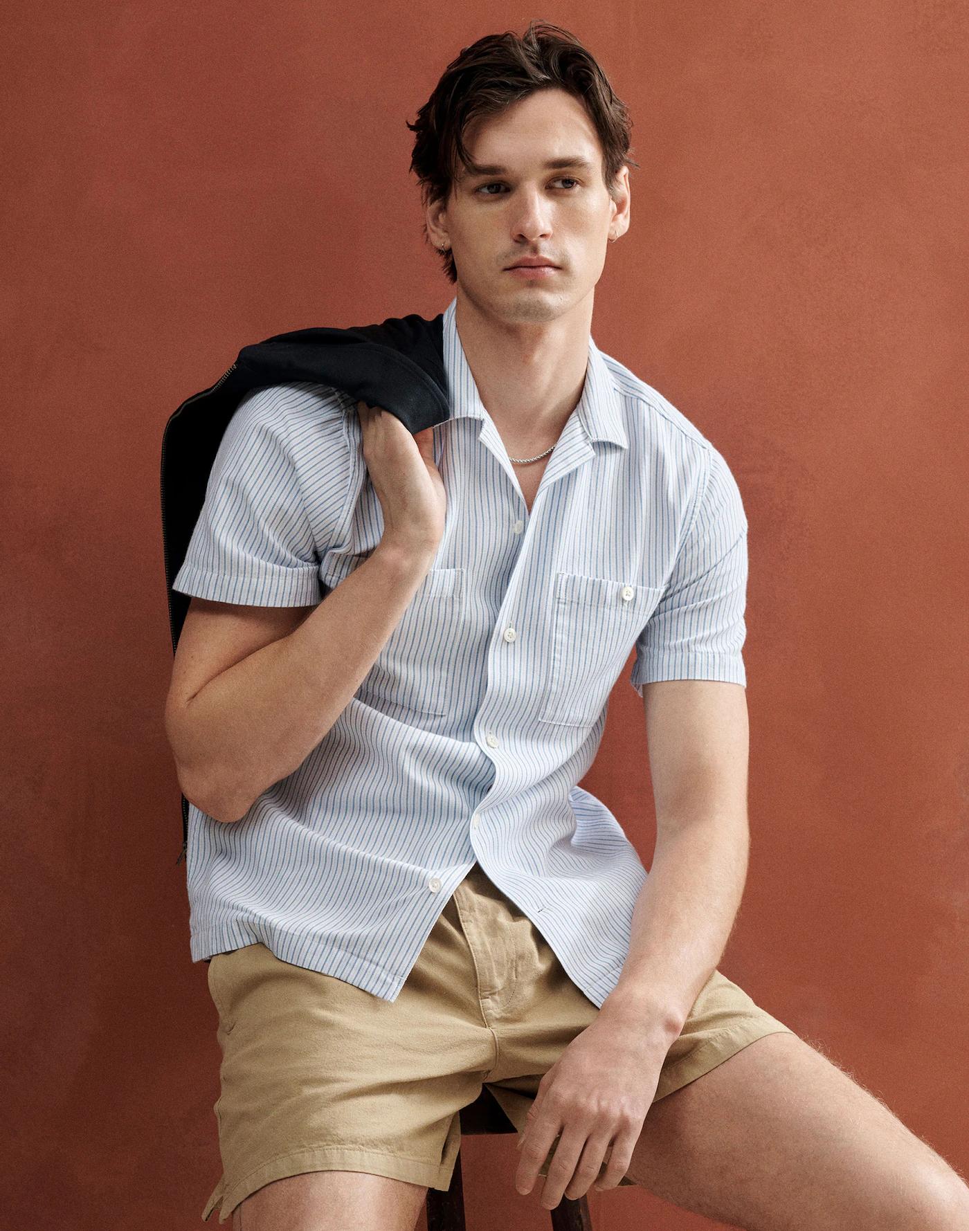 Camp Collar Short-Sleeve Shirt in Everyday Twill Product Image