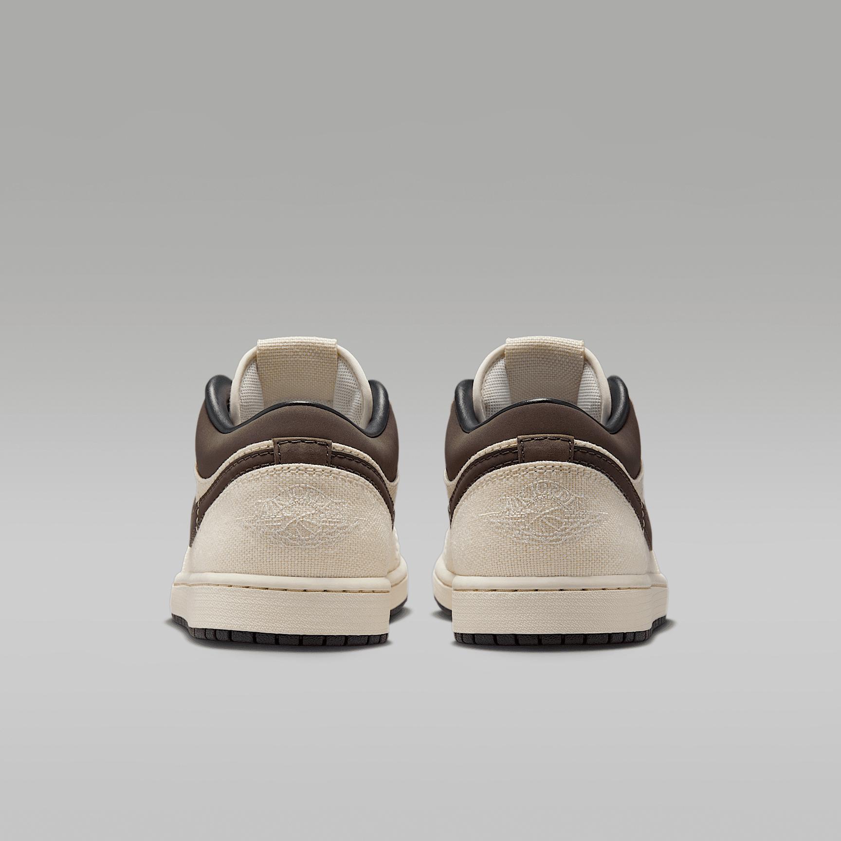 Mens Air 1 Low Premium Casual Shoes Product Image