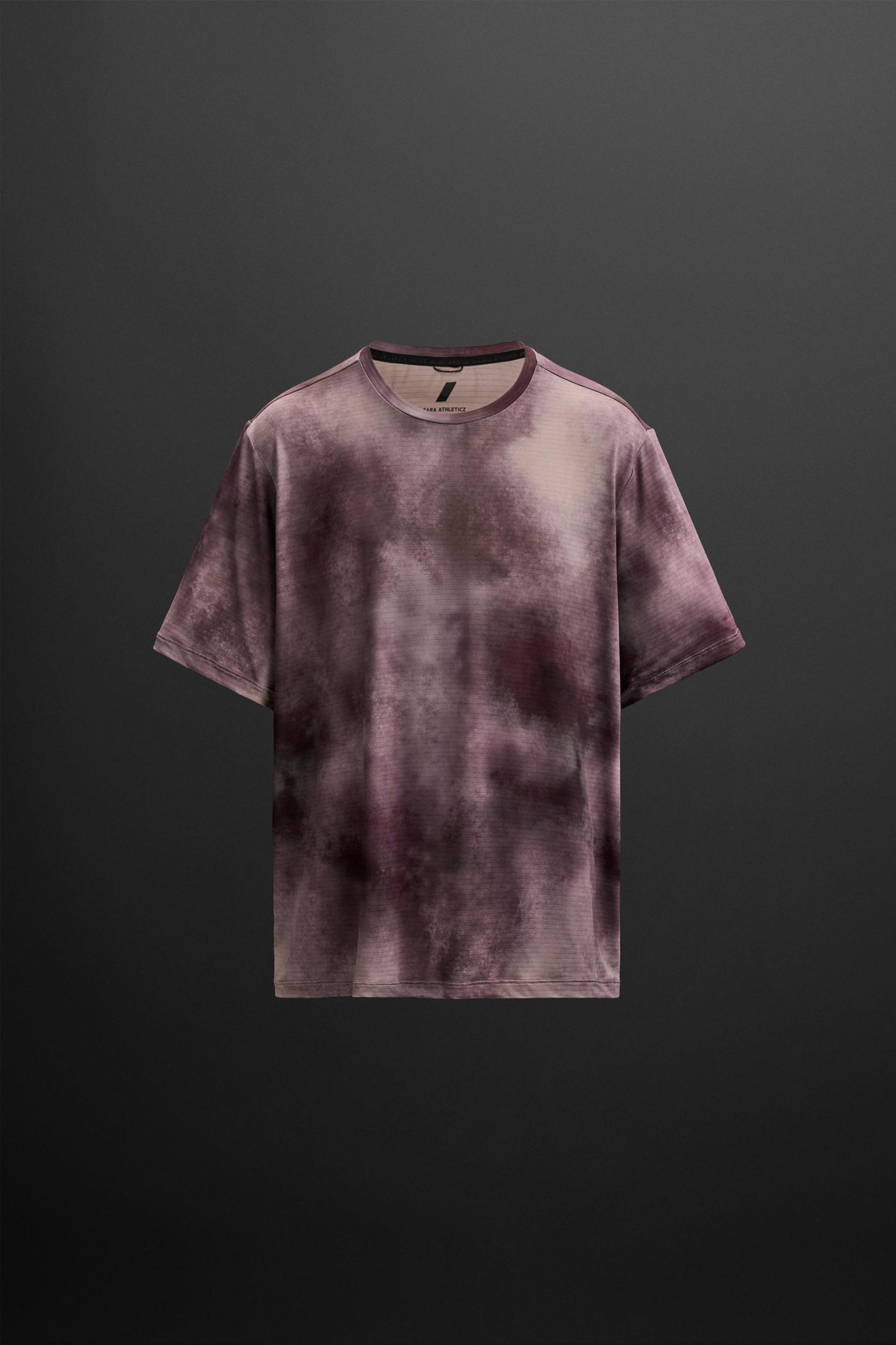 TIE-DYE PRINT PERFORATED T-SHIRT Product Image