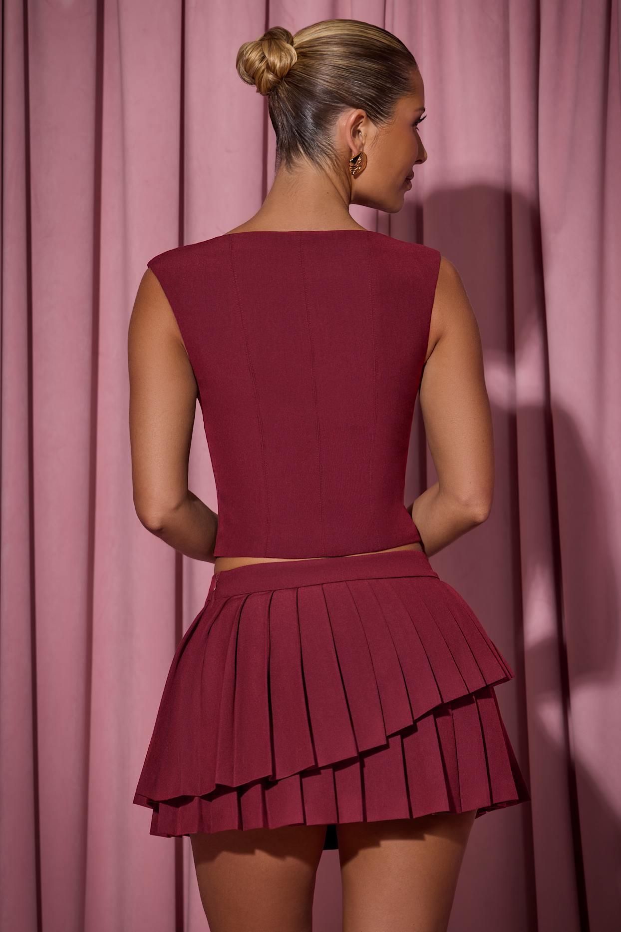 Layered Pleated Low-Rise Mini Skirt in Wine Red Product Image