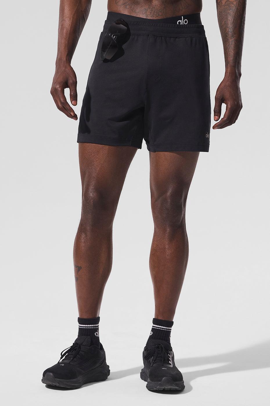 7" Conquer React Performance Short - Black Product Image
