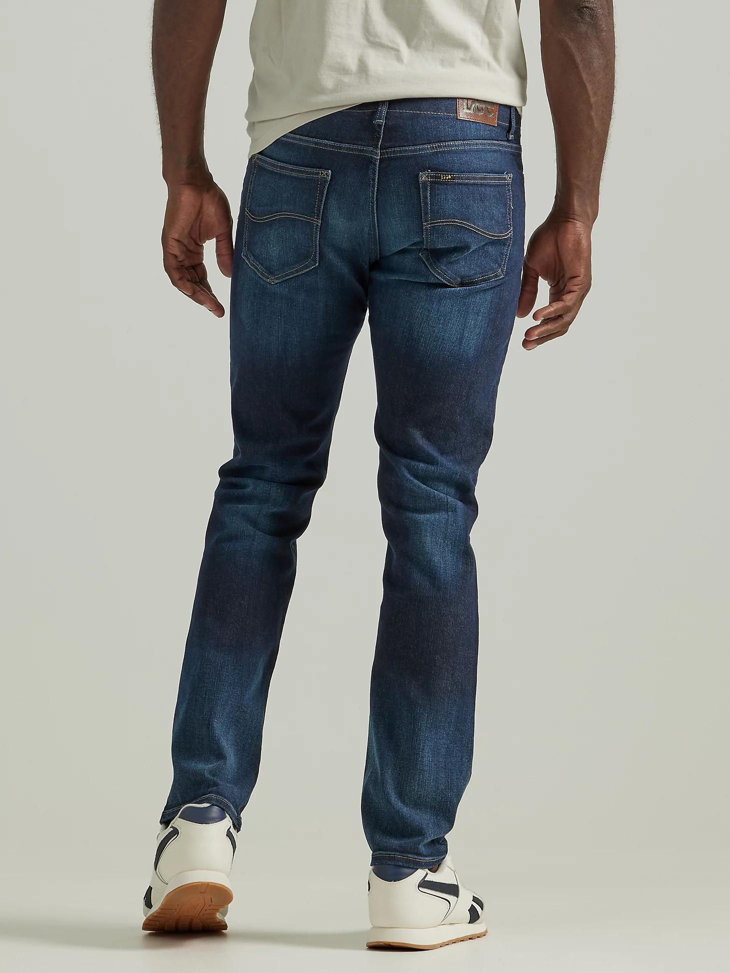 Men's Extreme Motion Slim Straight Jean | Lee® Product Image