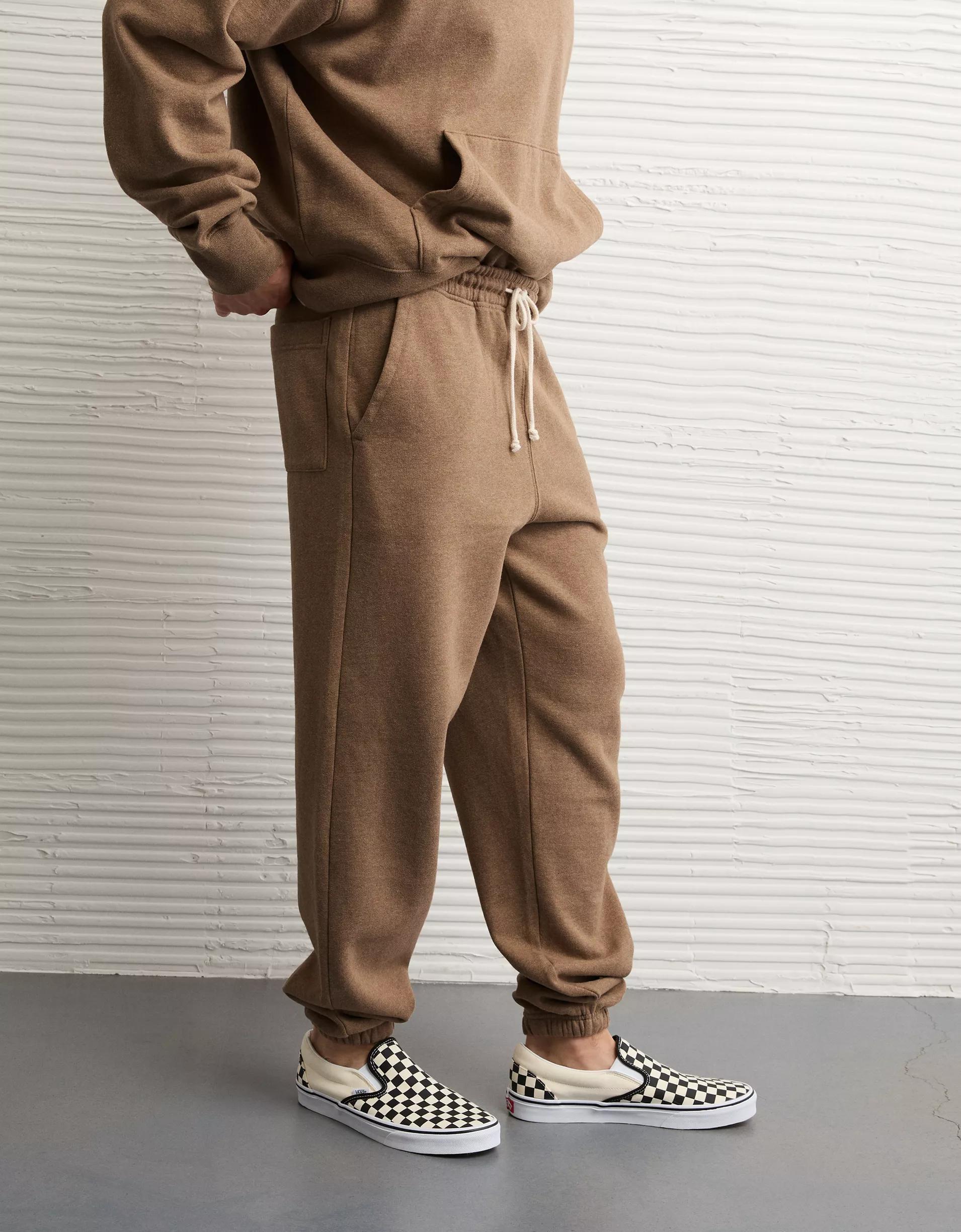 AE Laidback Luxe Heavyweight Sweatpant Product Image