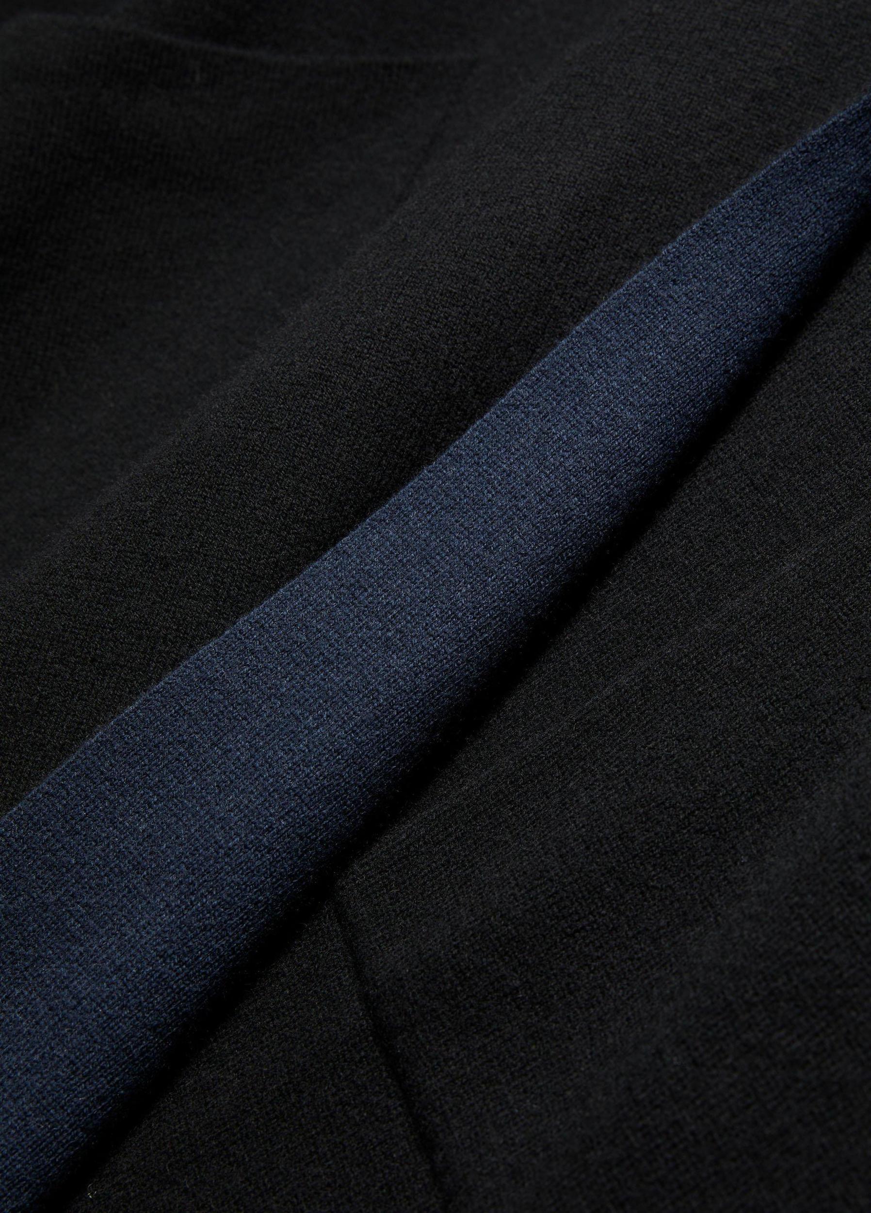 Wool and Cashmere Double-Face Cape Product Image