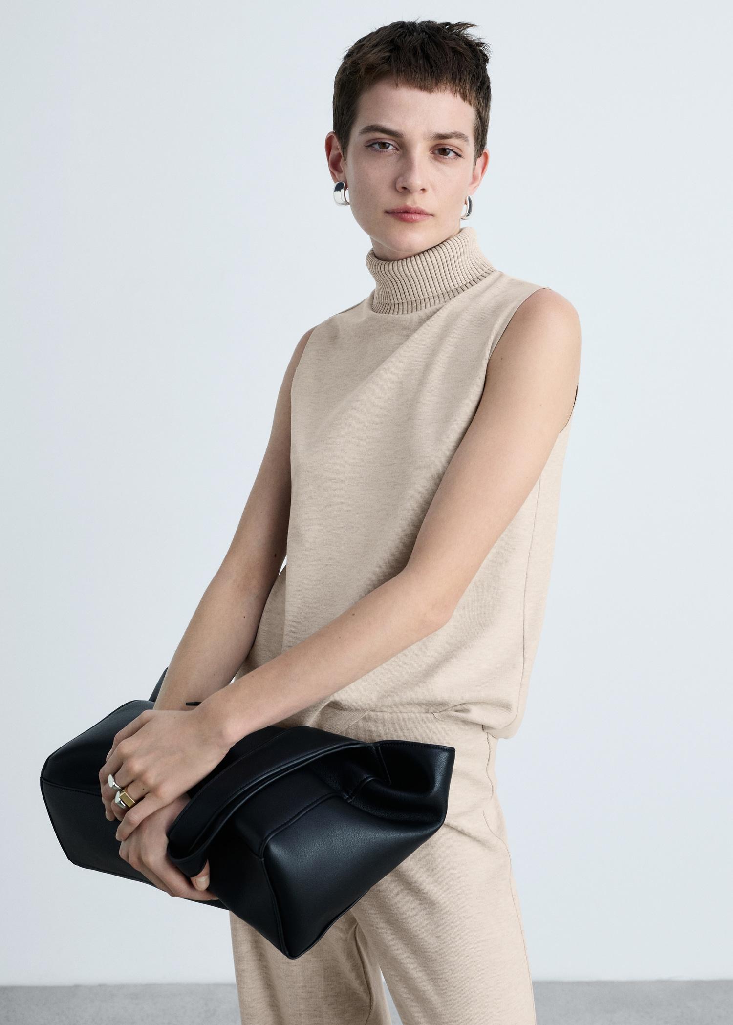 Turtleneck knitted top - Women | MANGO USA Product Image