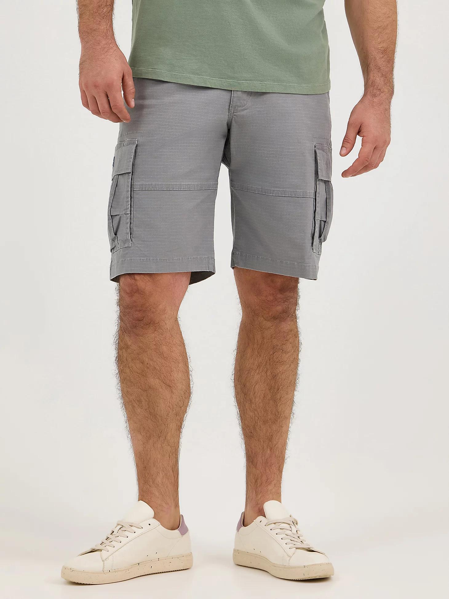 Men's Extreme Motion Carolina Ripstop Cargo Short | Men's Shorts | Lee® Product Image