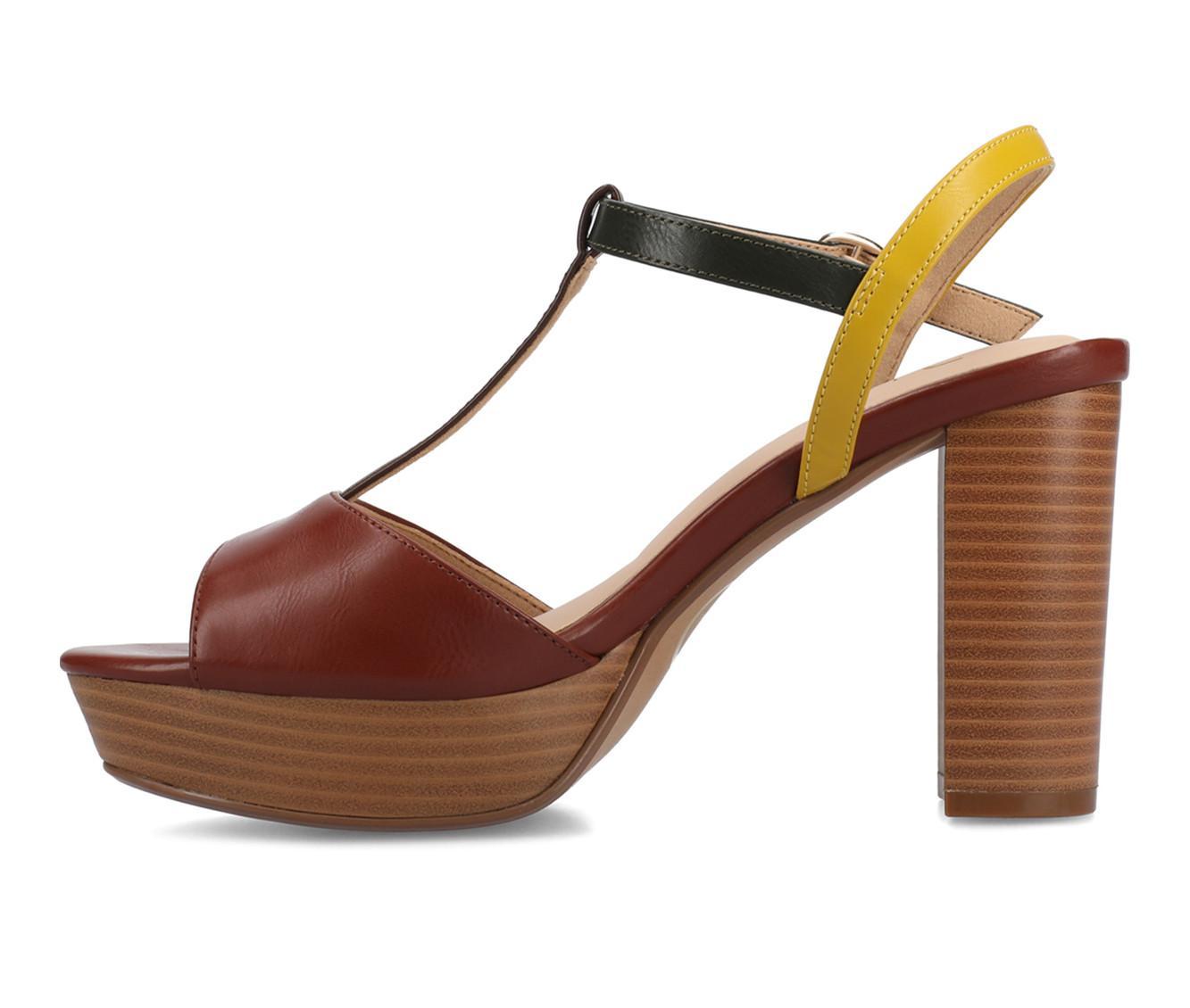 Women's Journee Collection Nalie Heels Product Image