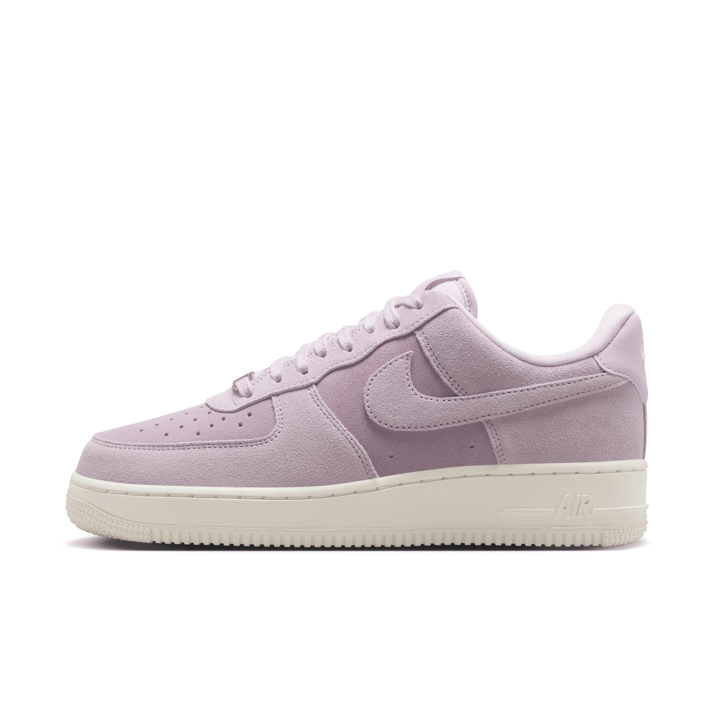 Nike Womens Air Force 1 07 Shoes | HJ5336-500 Product Image