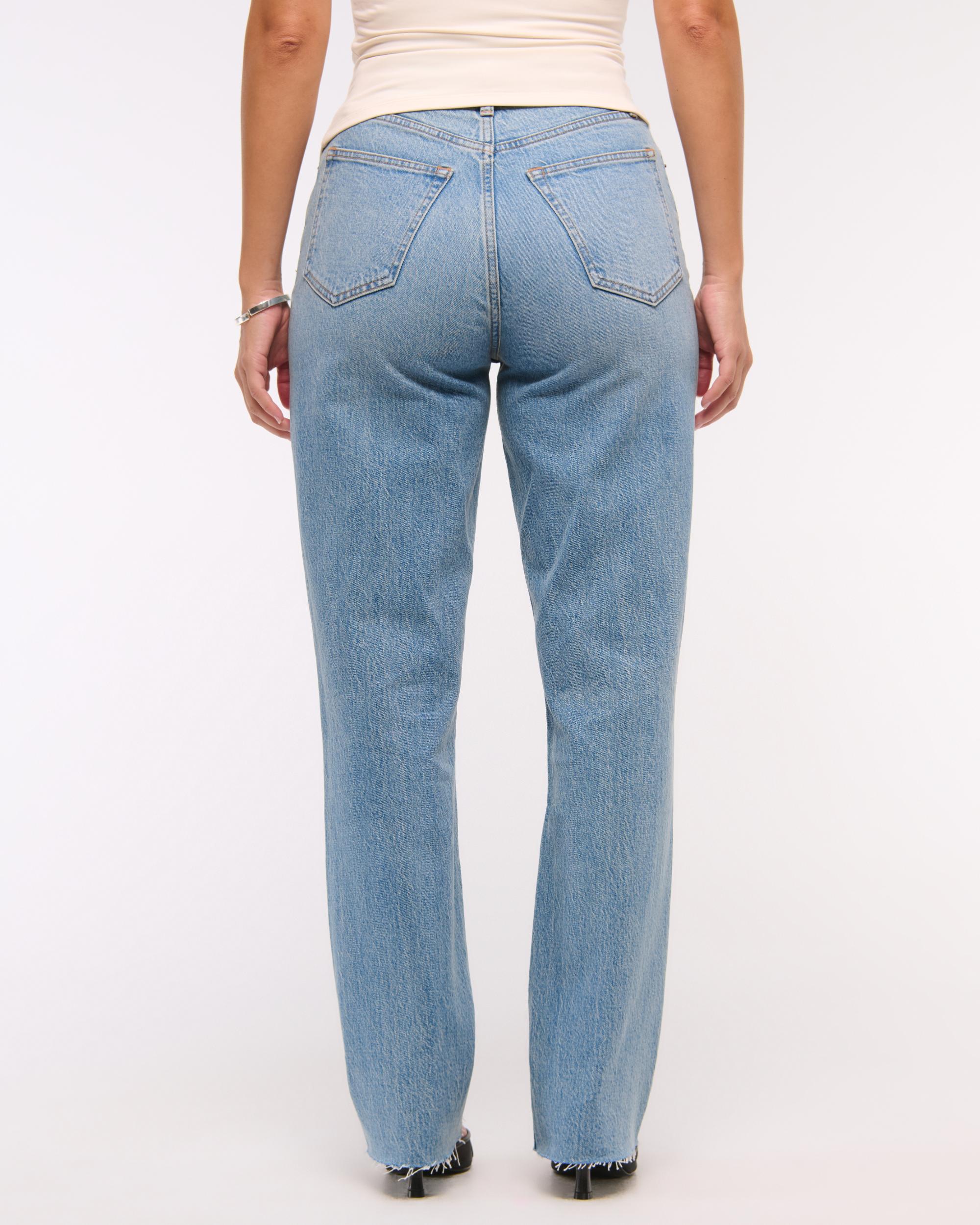 Curve Love Ultra High Rise 90s Straight Jean Product Image
