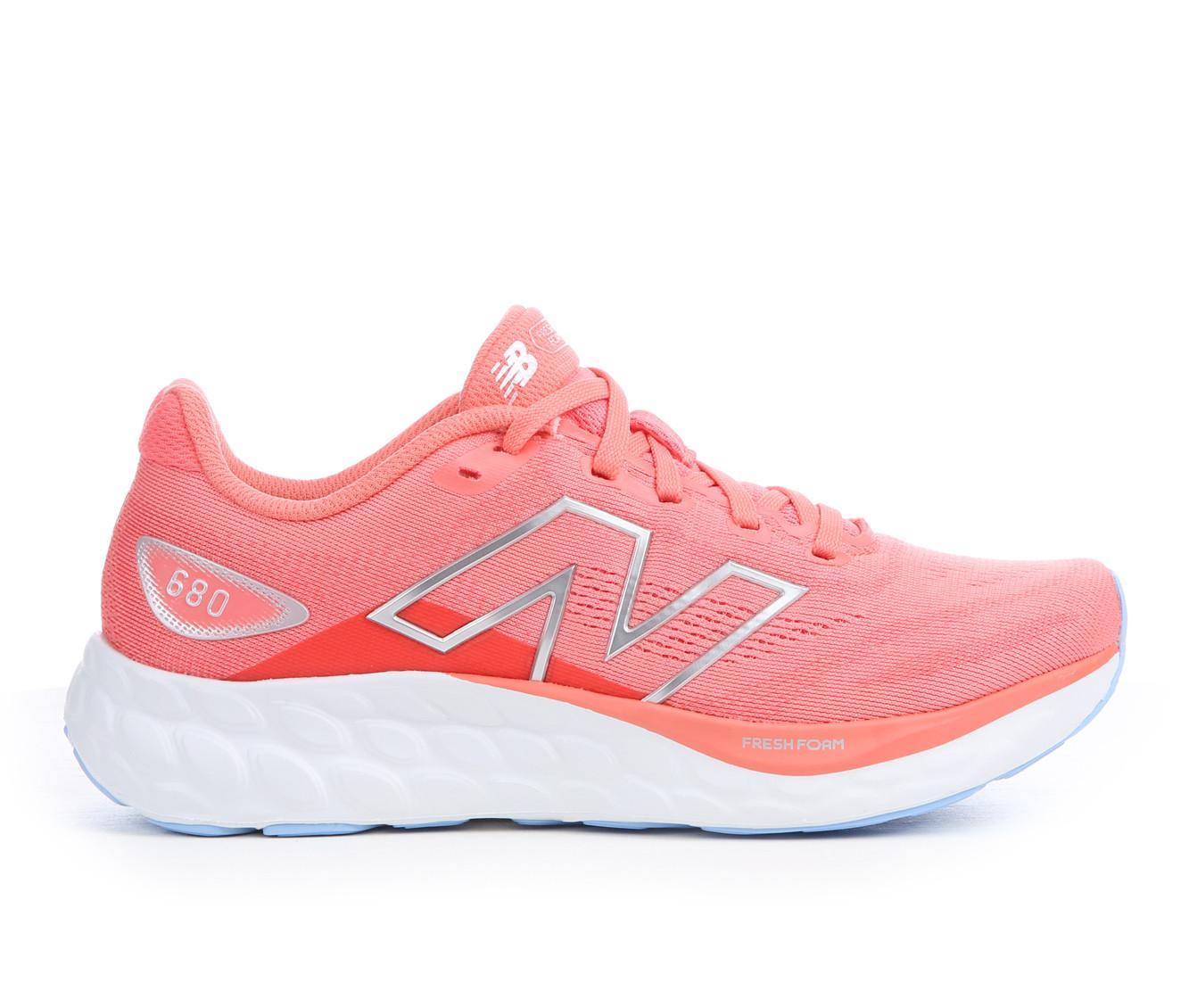 Women's New Balance W680V8 Running Shoes Product Image