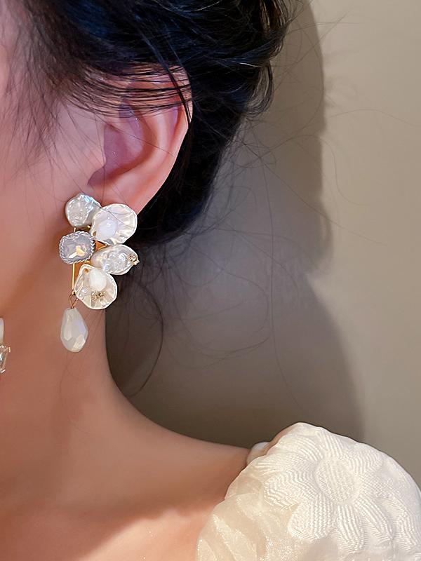 Stylish Rhinestone Pearl Earrings Accessories Product Image