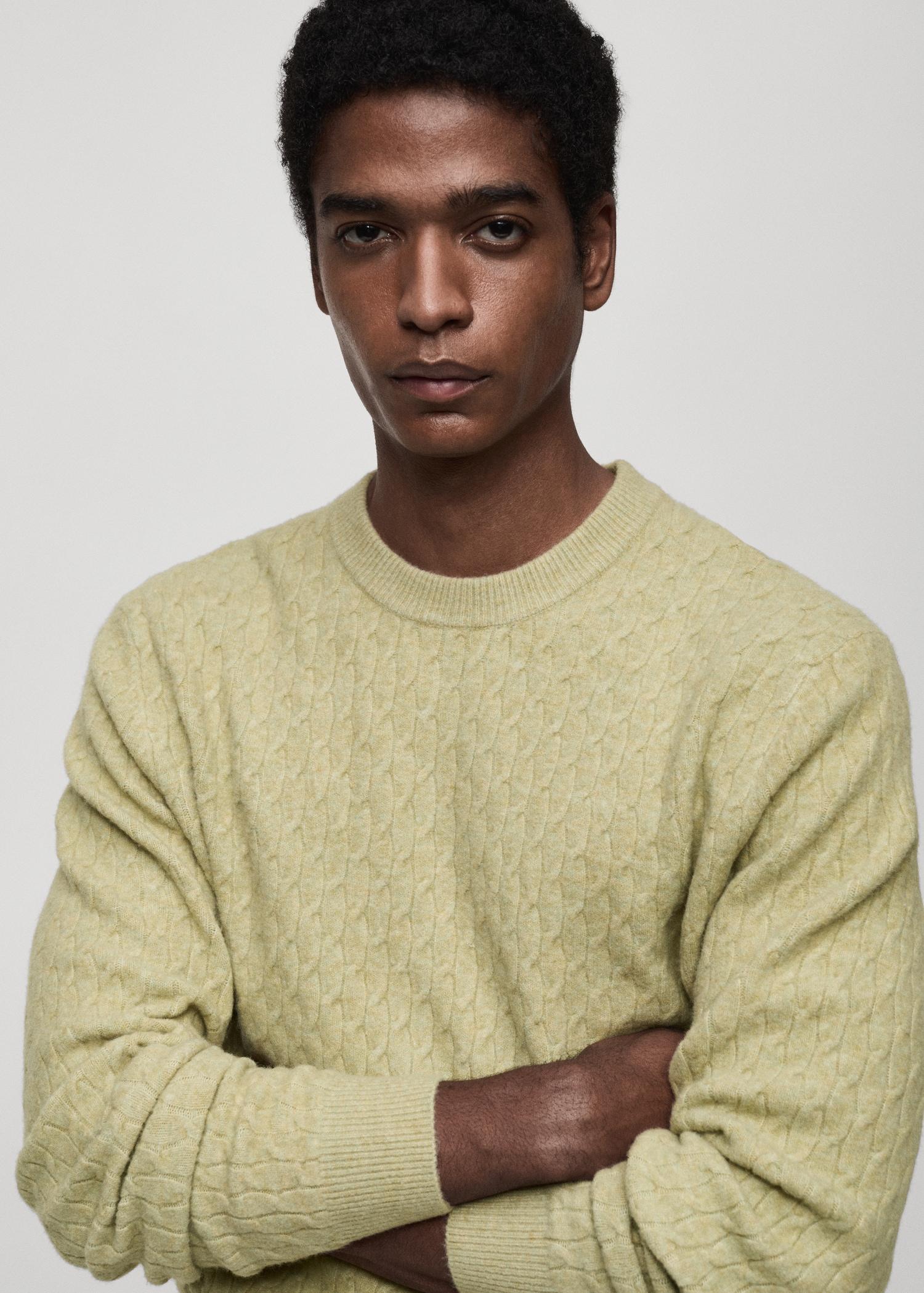 Braided knitted sweater - Men | MANGO USA Product Image