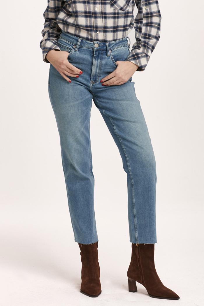 90S Straight Fit High Rise Fray Hem Jeans Artic Denim Product Image