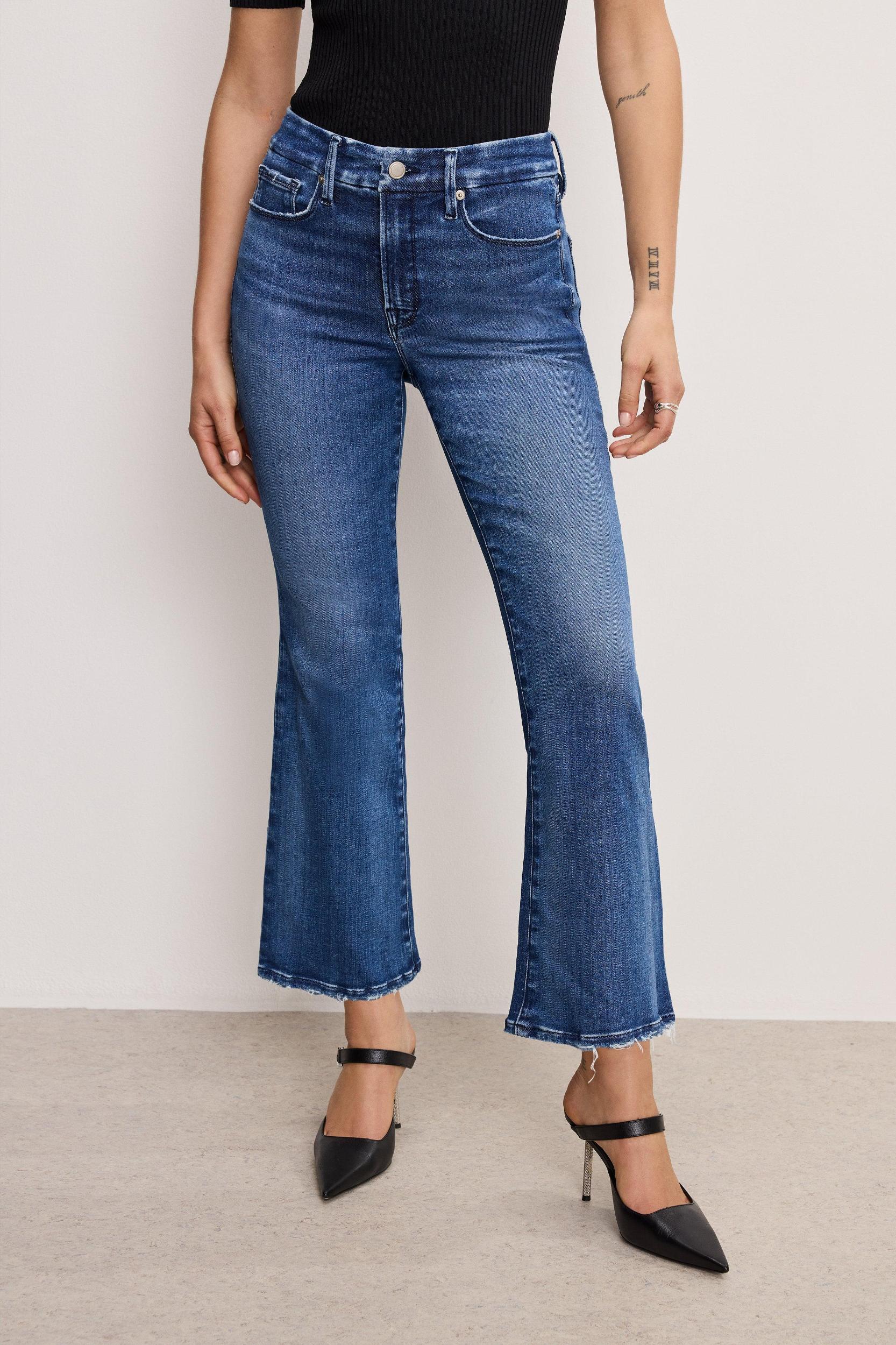 SOFT-TECH GOOD LEGS CROPPED MINI BOOT JEANS | INDIGO891 Product Image