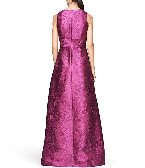 Kay Unger Jacquard V-Neck Sleeveless Pleated Gown Product Image