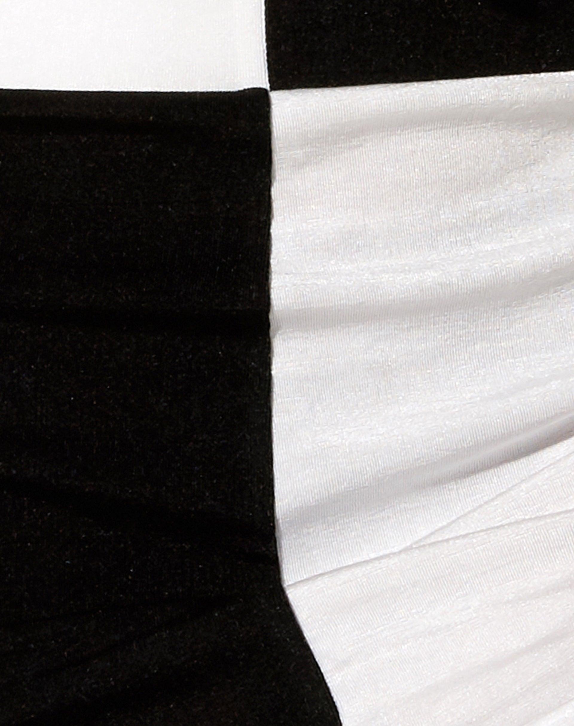 Caisa Mini Skirt in Crepe Black and White Product Image