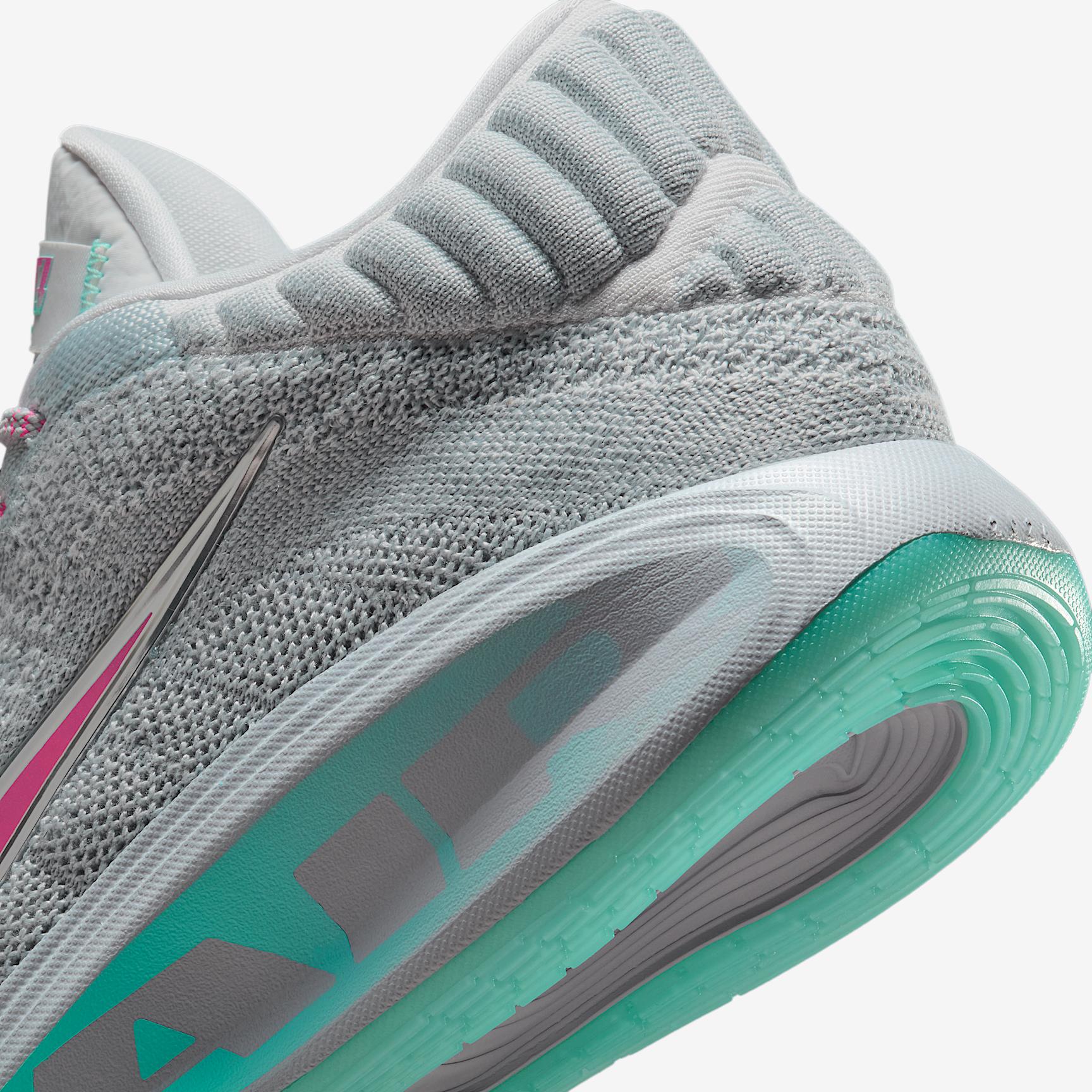 Nike Mens G.T. Hustle 3 Basketball Shoes | FV5953-006 Product Image