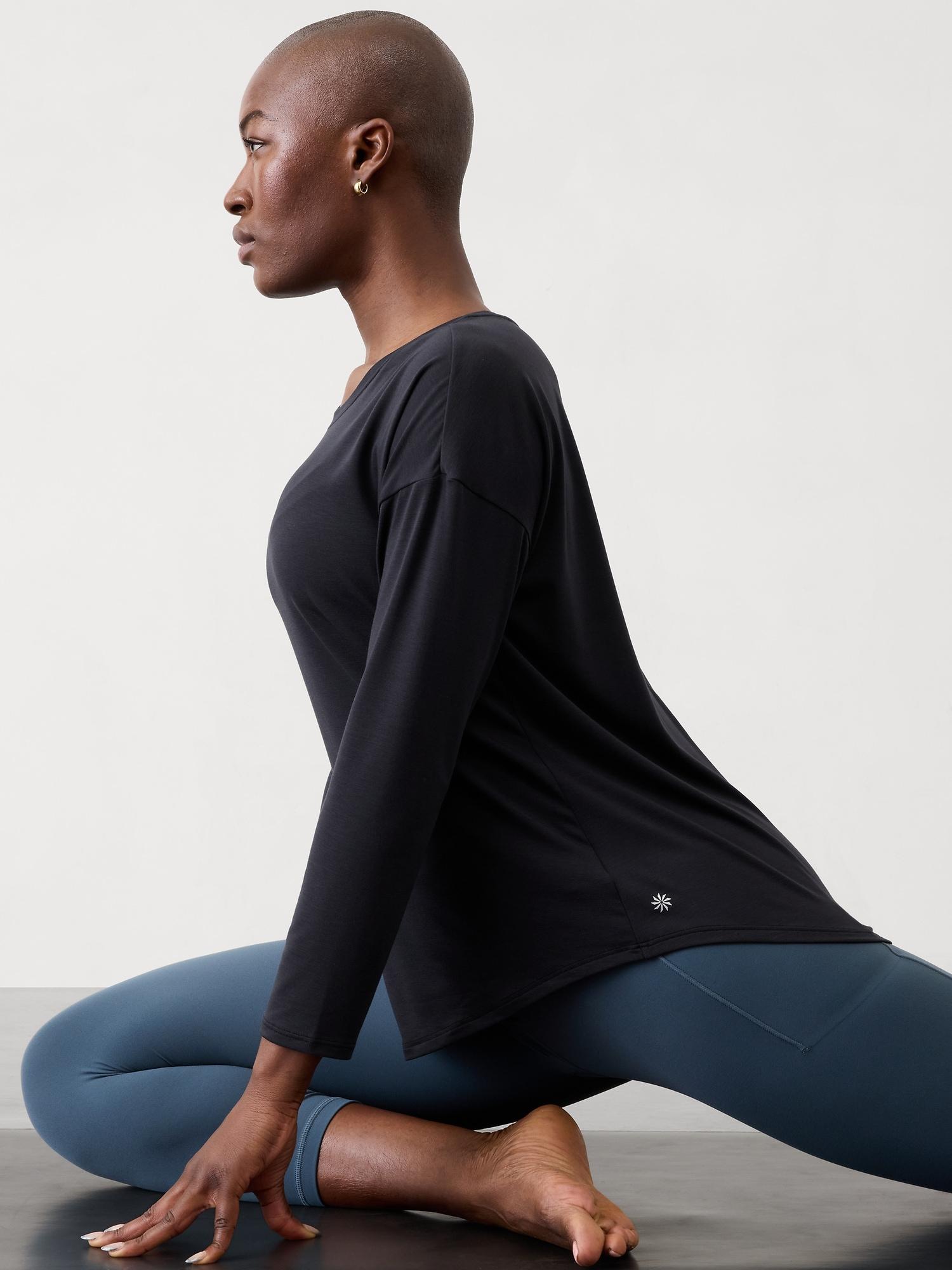 With Ease 2.0 Top Product Image