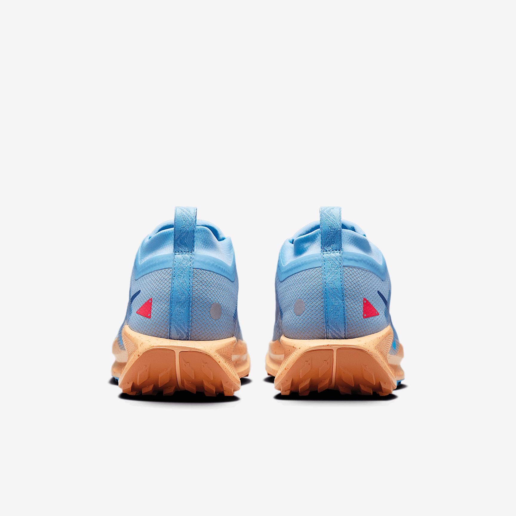 Mens Nike Pegasus Trail 5 GORE-TEX Waterproof Trail Running Shoes Product Image