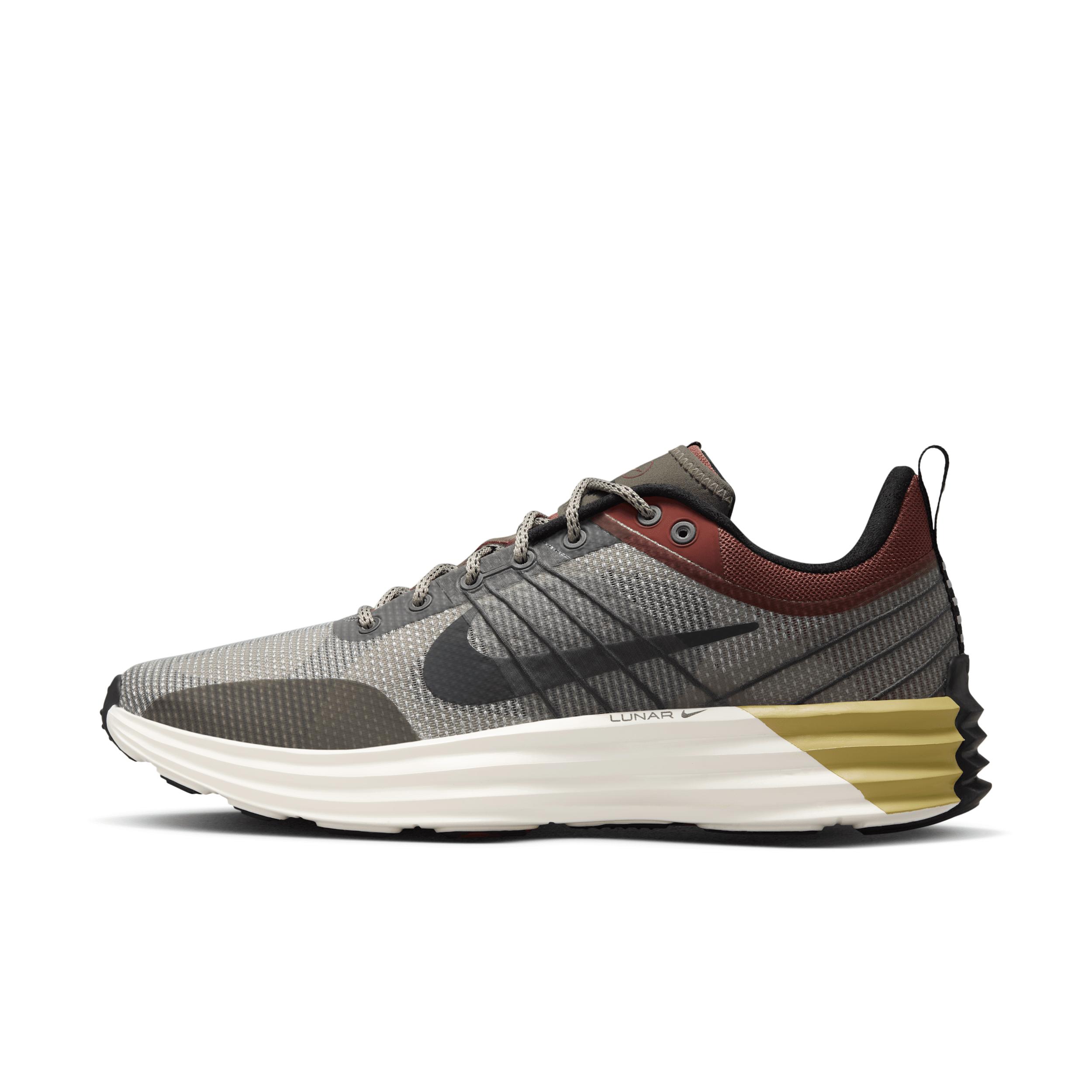 Mens Nike Lunar Roam Premium Casual Shoes Product Image