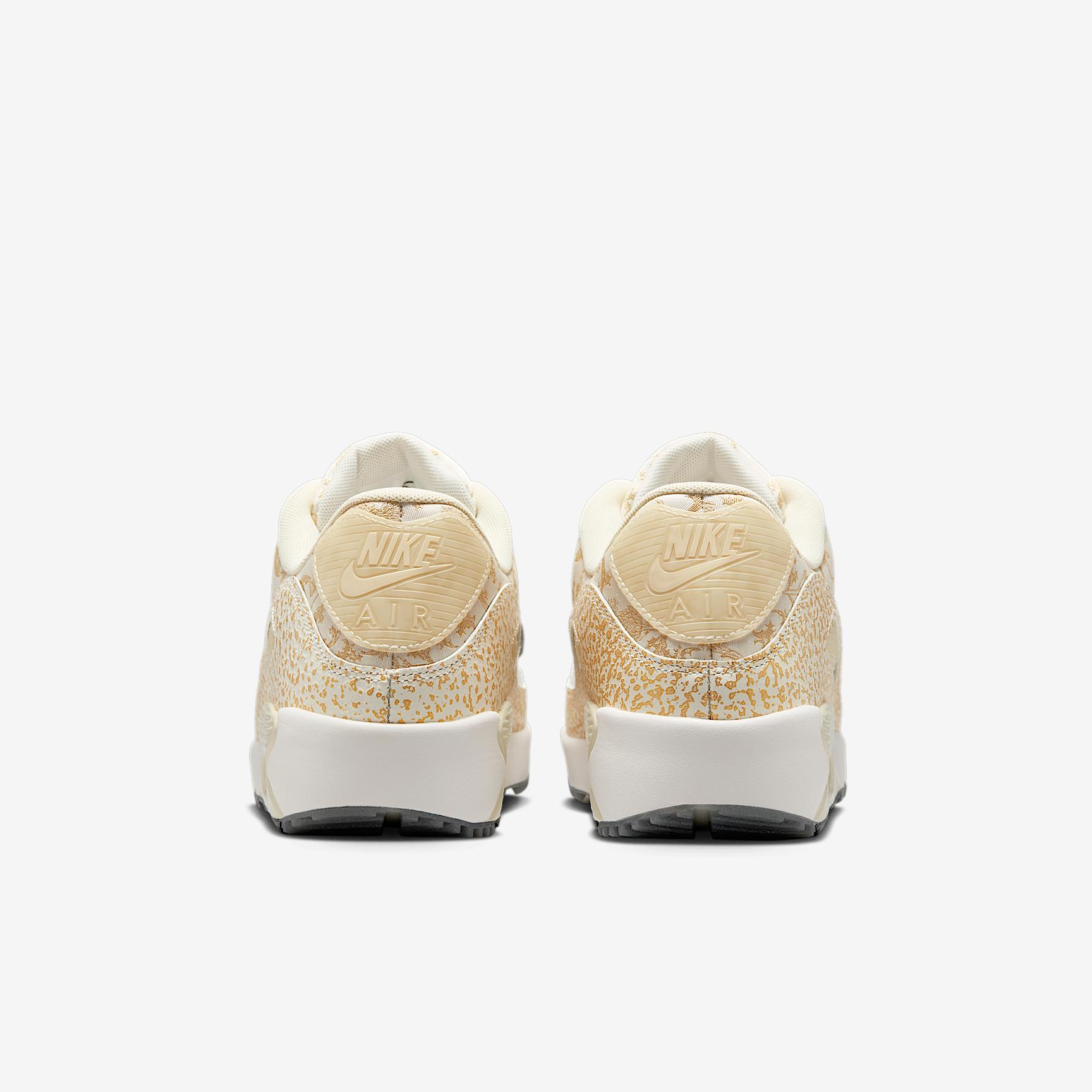 Nike Air Max 90 G Golf Shoes Product Image