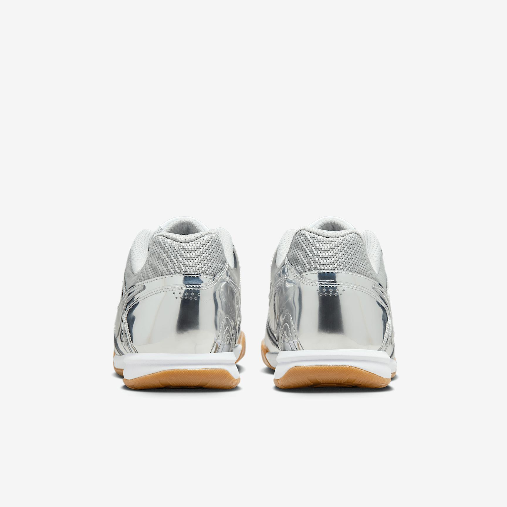 Nike Mens Gato LV8 Shoes | IB3566-001 Product Image